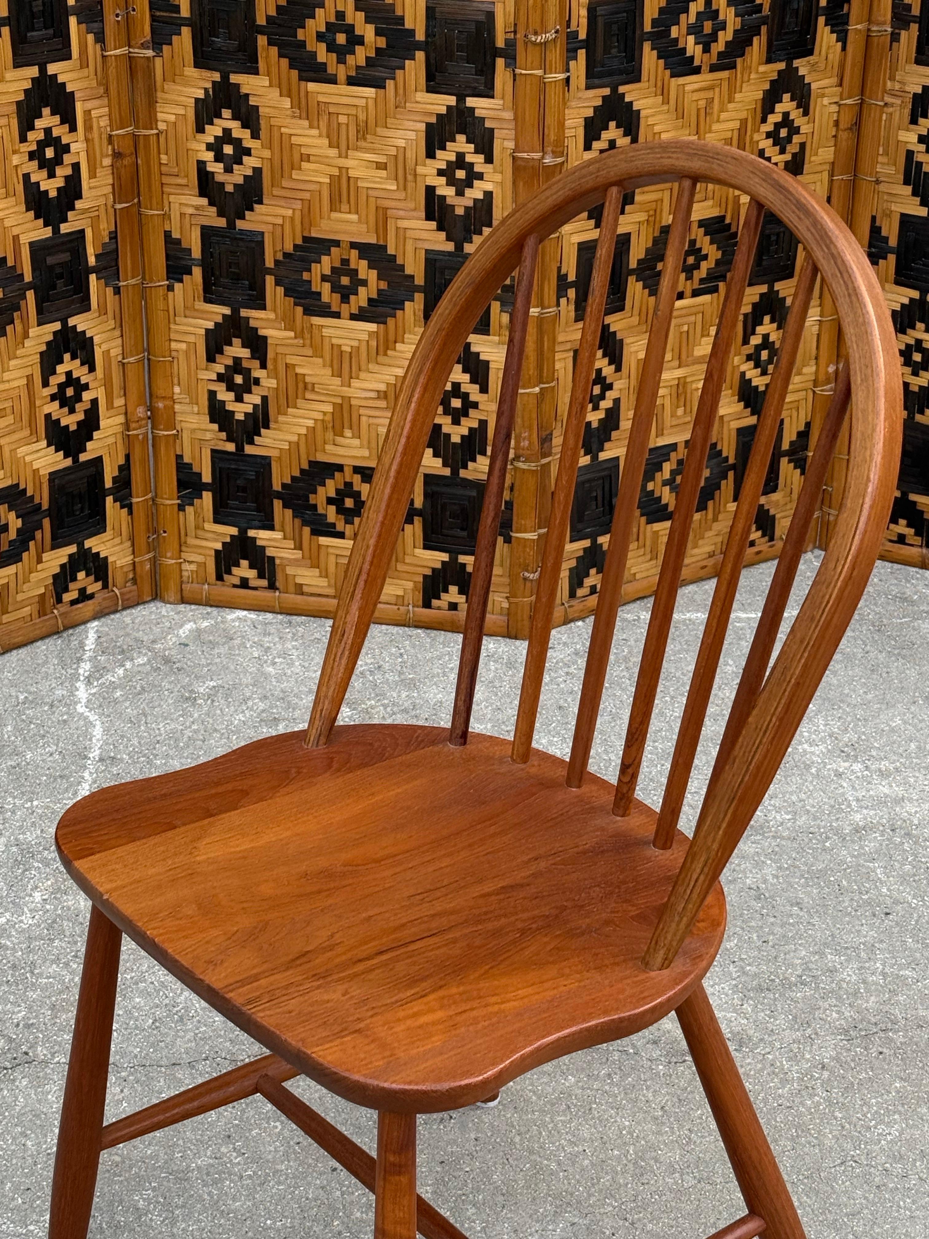 Mid-Century moderno Sedia singola del metà secolo di Erik Ole Jørgensen in vendita
