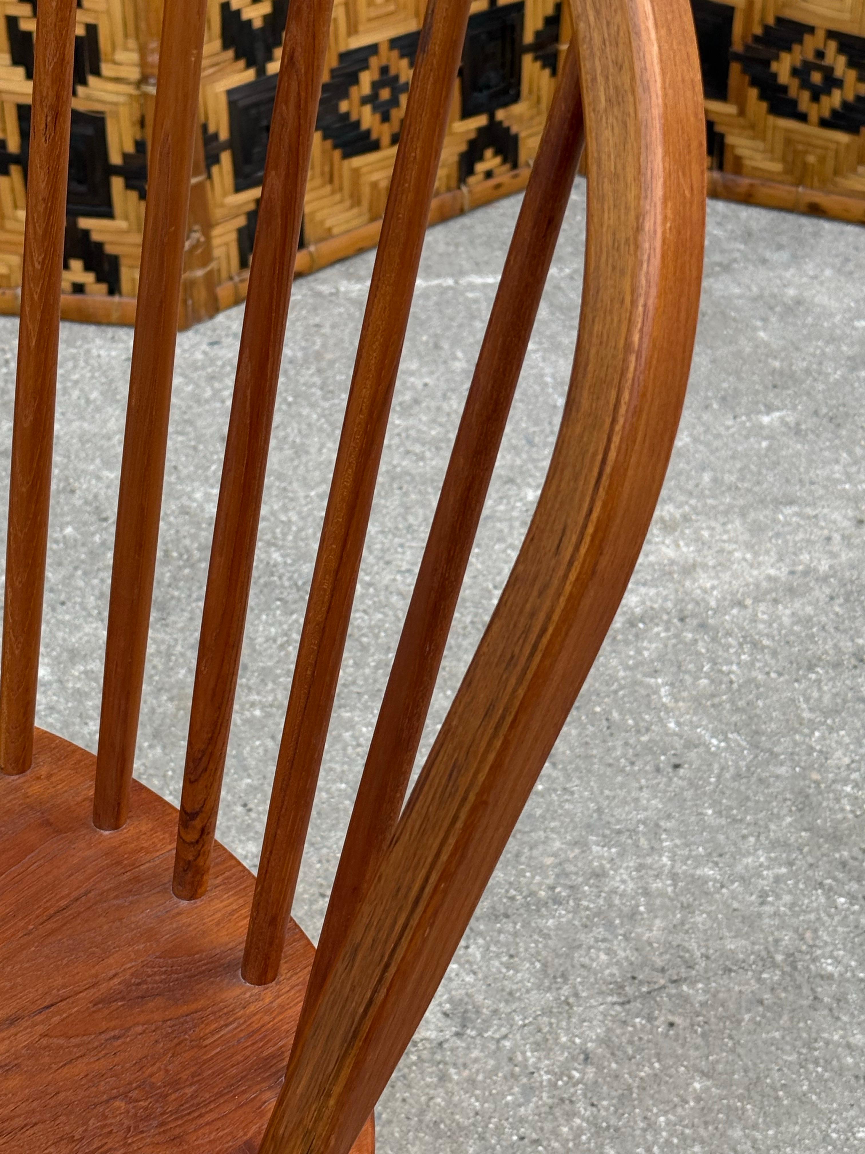 Legno Sedia singola del metà secolo di Erik Ole Jørgensen in vendita