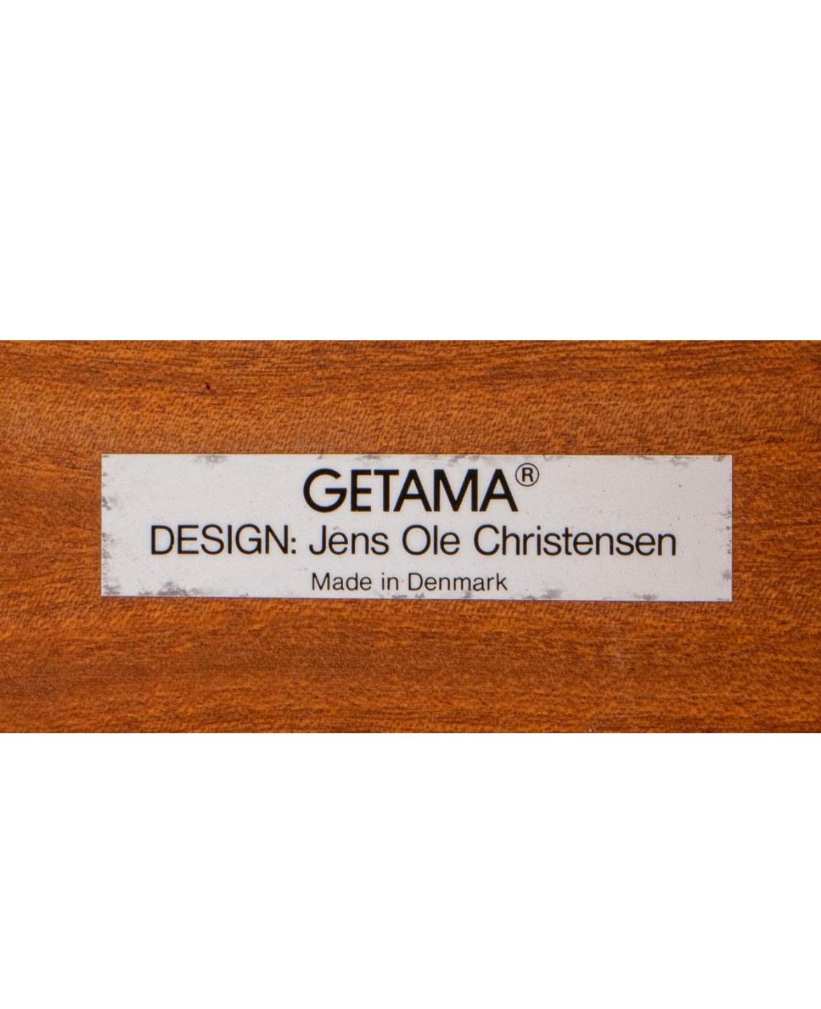 Travail du bois Table de nuit blonde à un tiroir du milieu du siècle dernier de Jens Ole Christensen pour GETAMA en vente