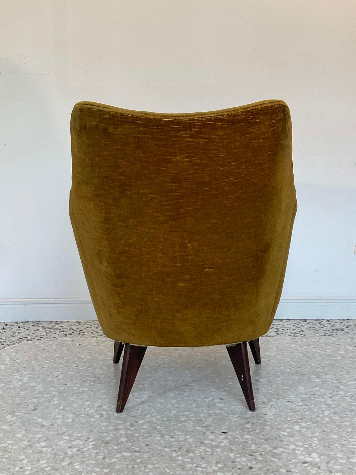 Mid-Century Modern Mid Century Single Velvet ‘PERLA’ Armchair by G. Veronesi for ISA, Italy, 1950s