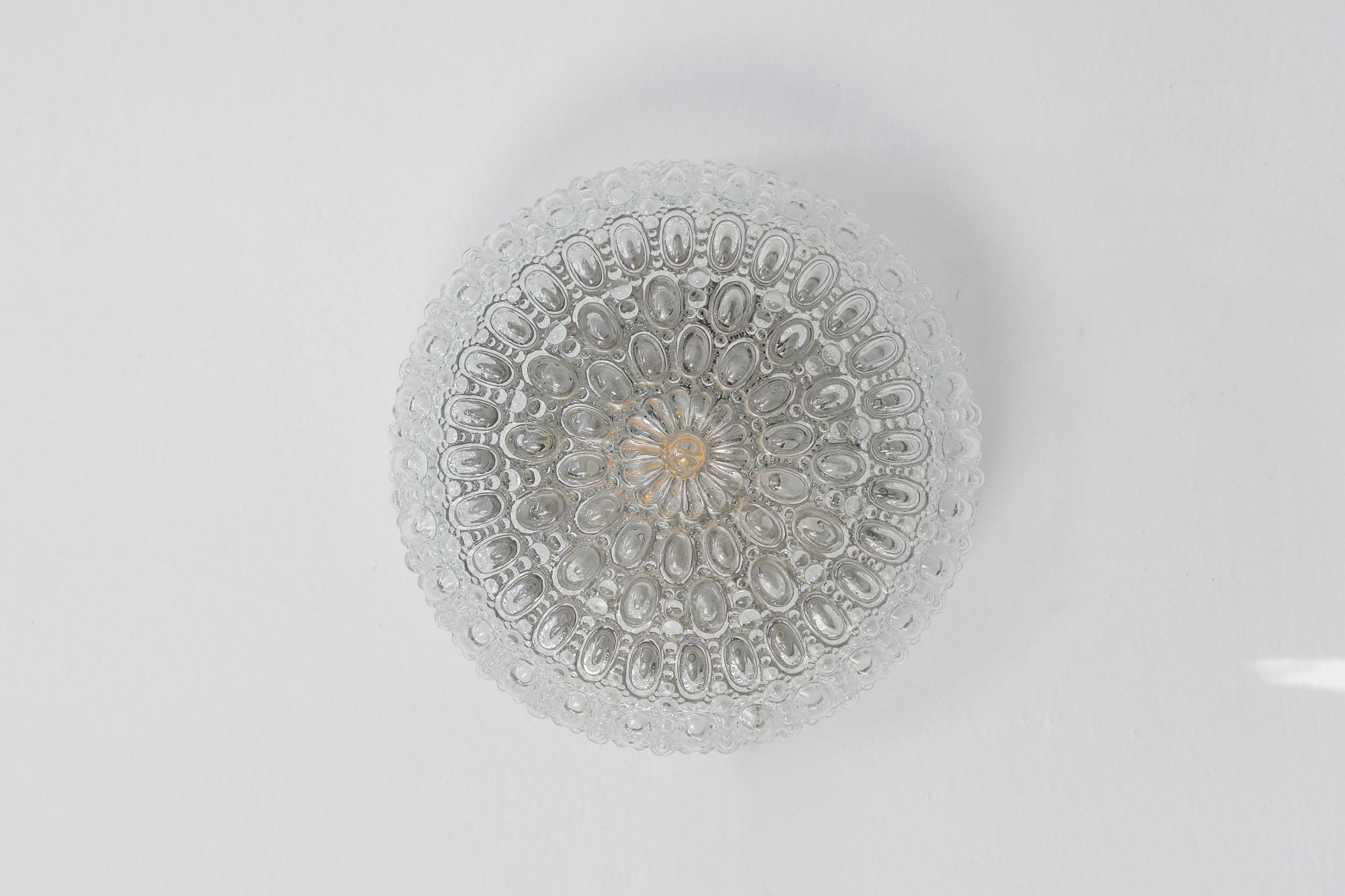 Mid-Century Sirius Sconce by Helena Tynell for Glashütte Limburg, 1970s Moderno de mediados de siglo en venta