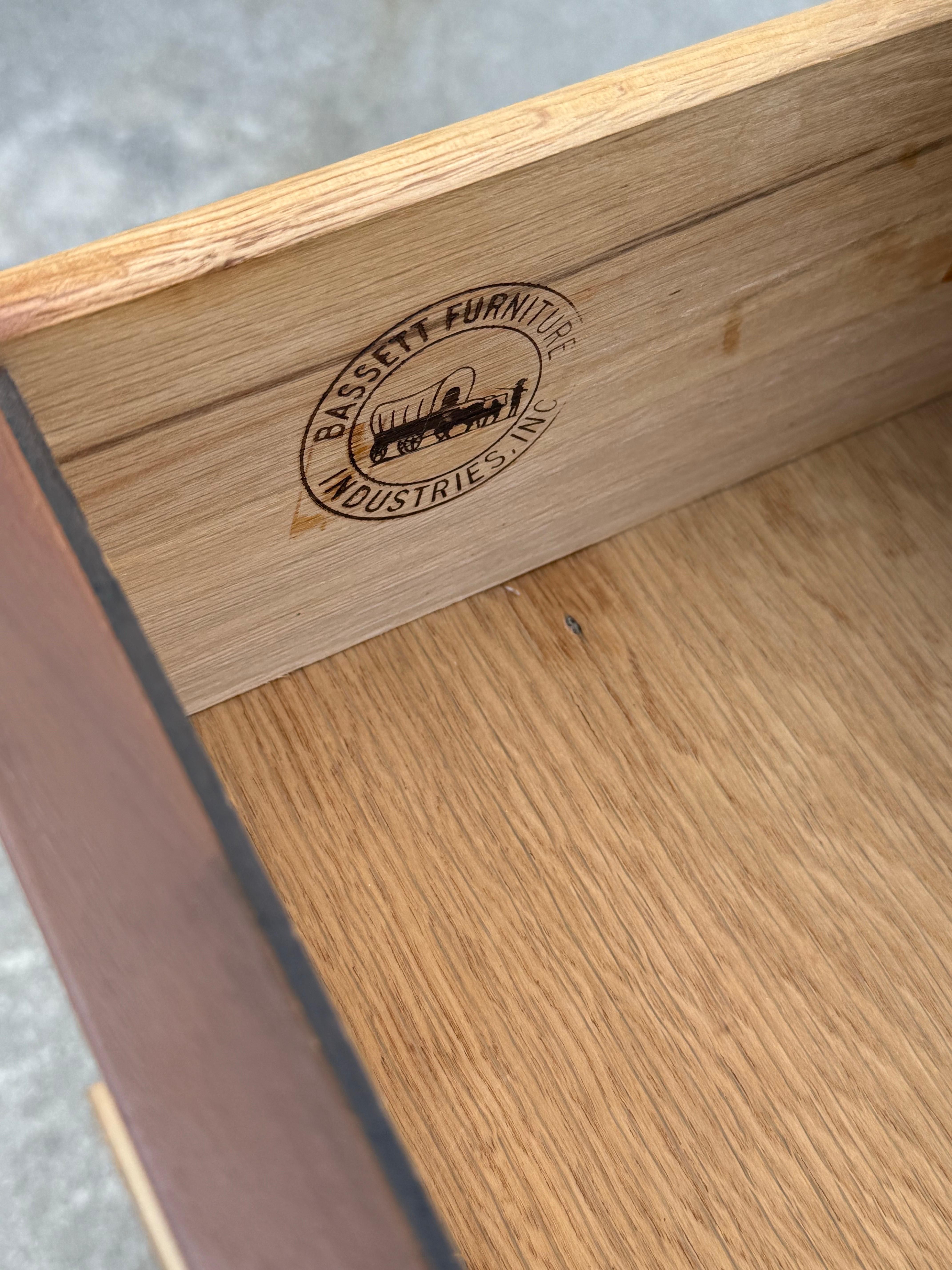 Mid-Century Six Drawer Dresser by Bassett In Good Condition In Raleigh, NC