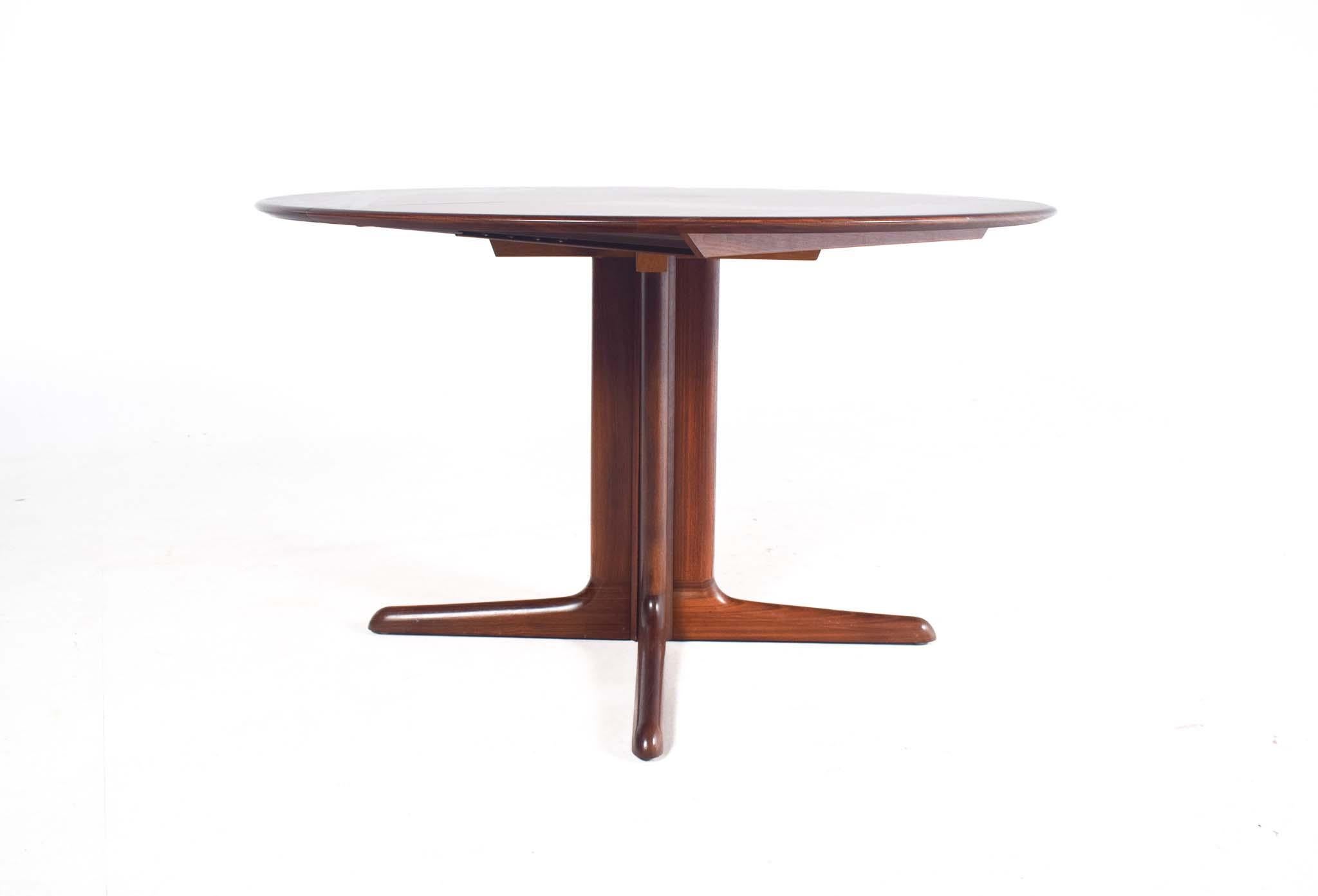 Mid-Century Modern Mid-Century Skovby Rosewood Round Dining Table, 1960s