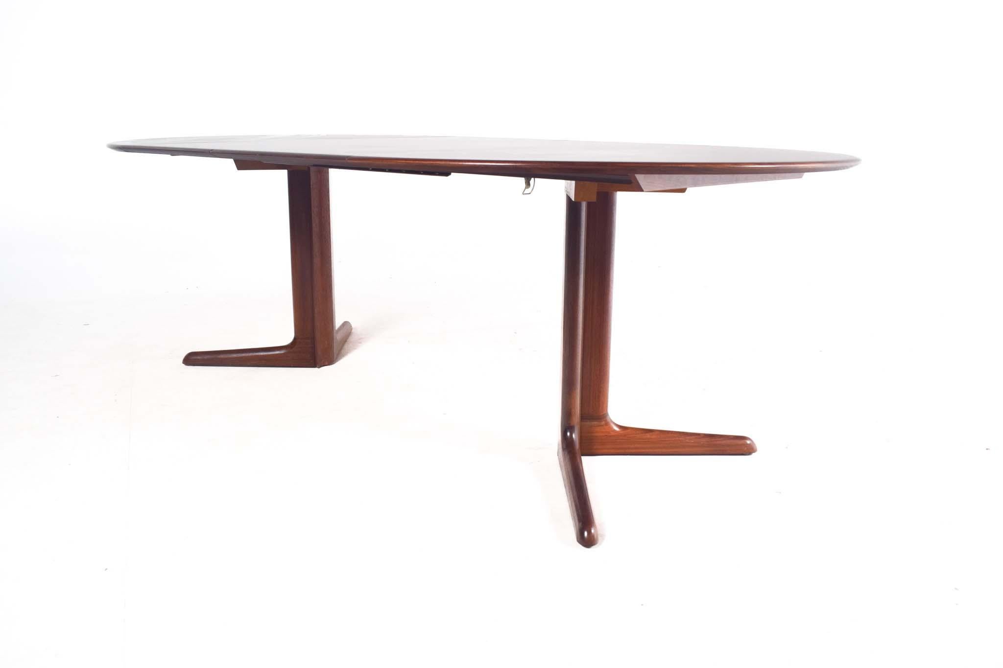 Mid-20th Century Mid-Century Skovby Rosewood Round Dining Table, 1960s