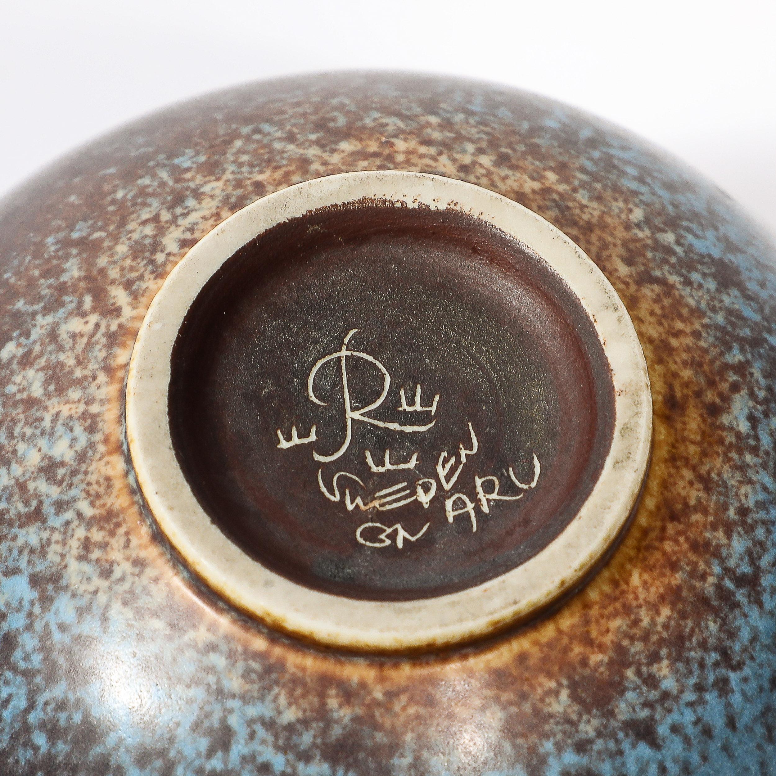 Mid-Century Sky Blue & Copper Glazed Ceramic Bowl by Gunnar Nylund for Rörstrand For Sale 2
