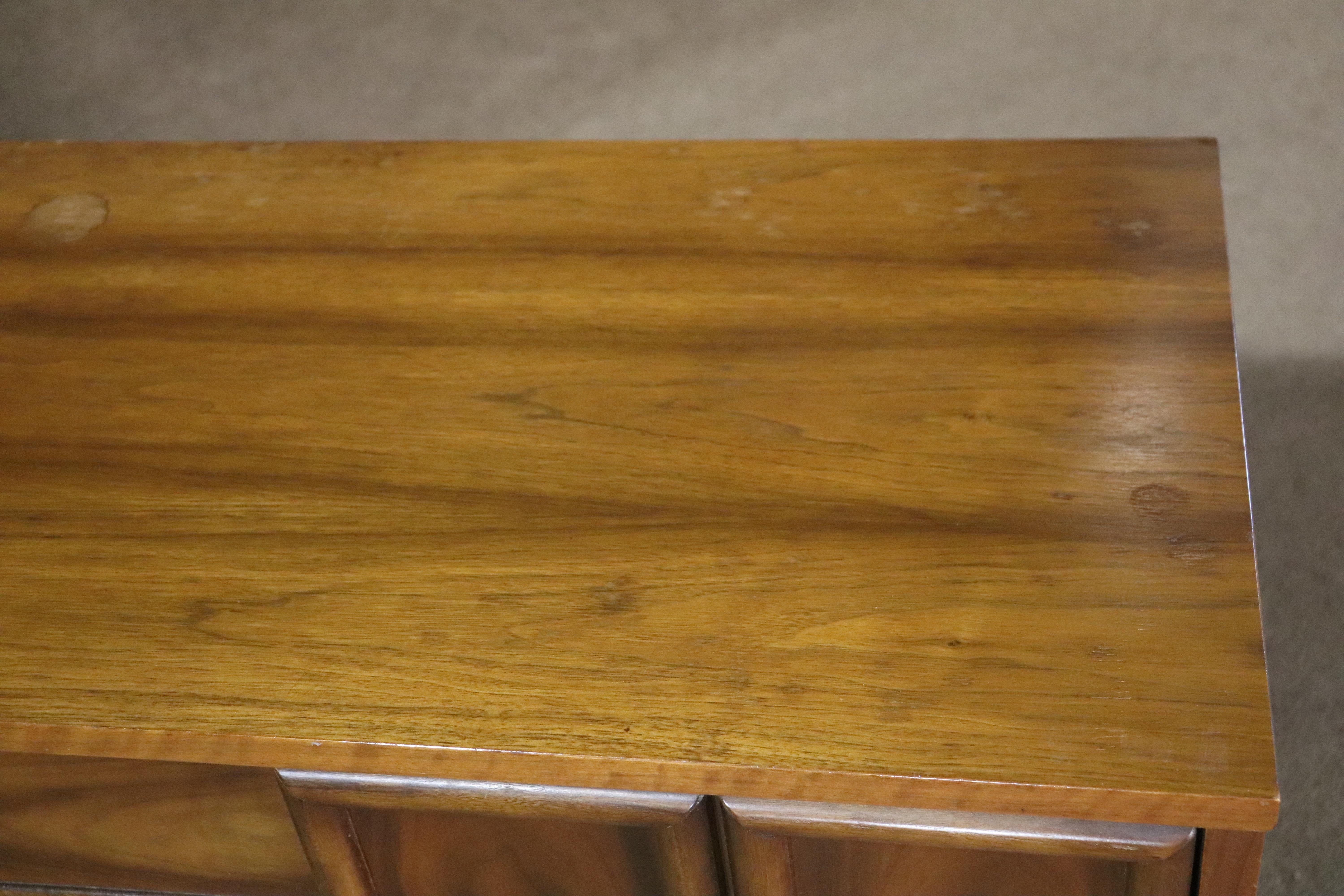 Mid-Century Sliding Door Dresser For Sale 1