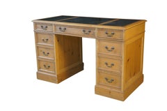 Mid Century Sligh Pine Tooled Leather Top Kneehole Office Library Writing Desk