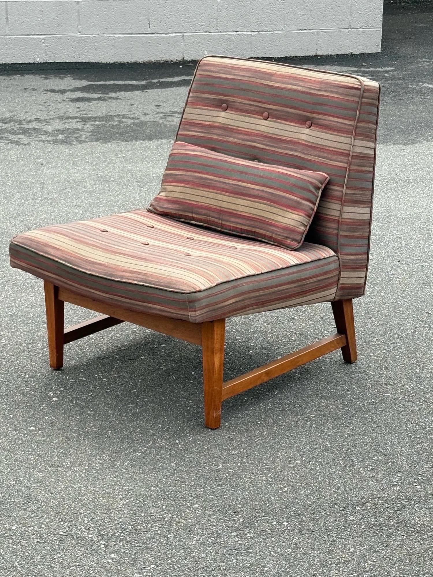 Sillas Slipper de Mediados de Siglo Atribuidas a Edward Wormley para Dunbar - un Par en venta 2