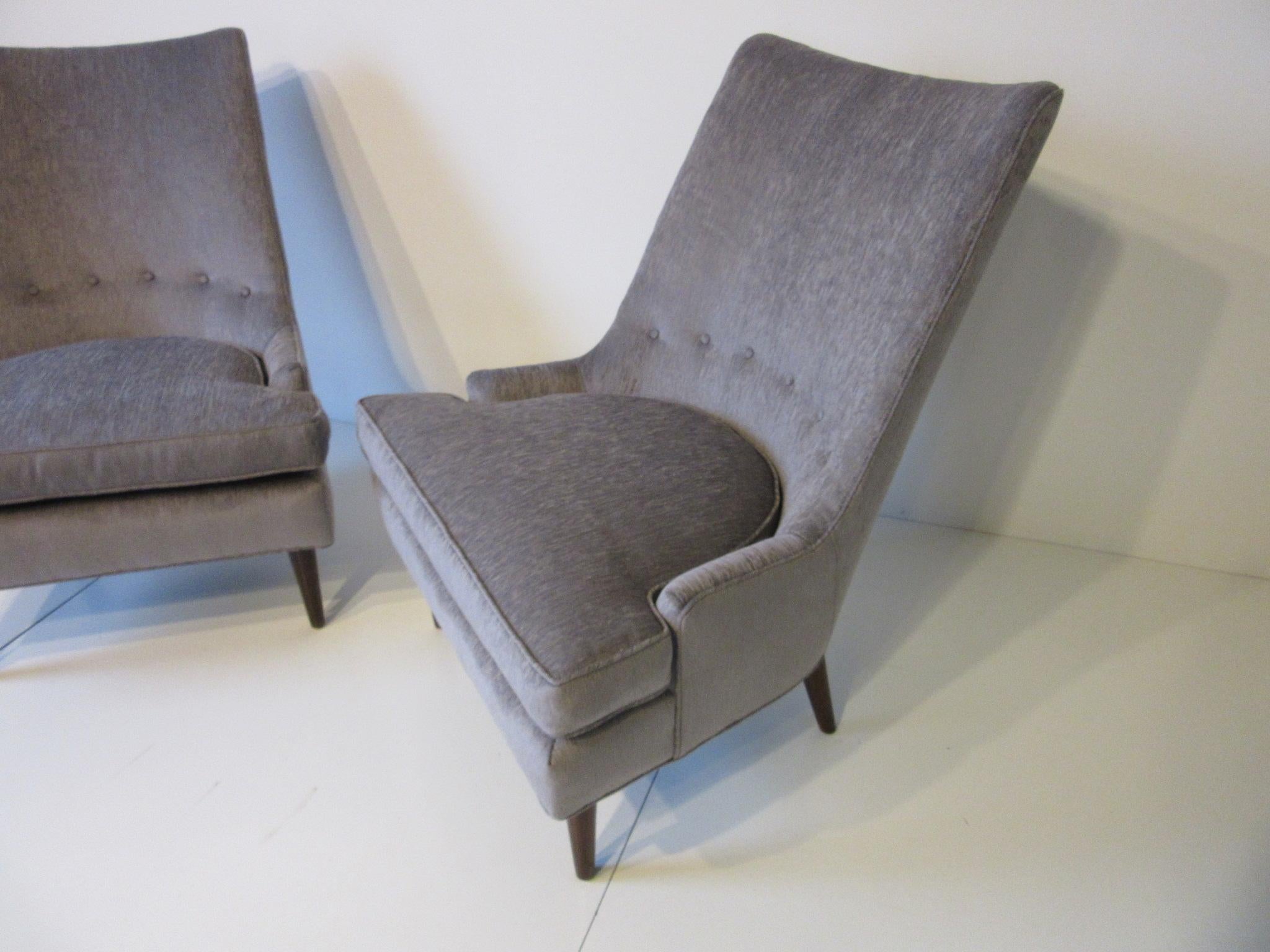 Midcentury Slipper Chairs in the Style of Heritage Henredon (20. Jahrhundert)