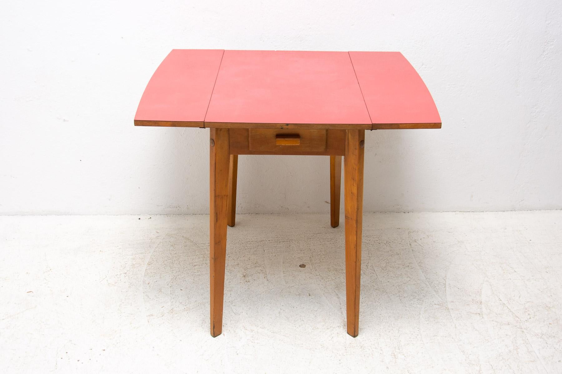 red formica table