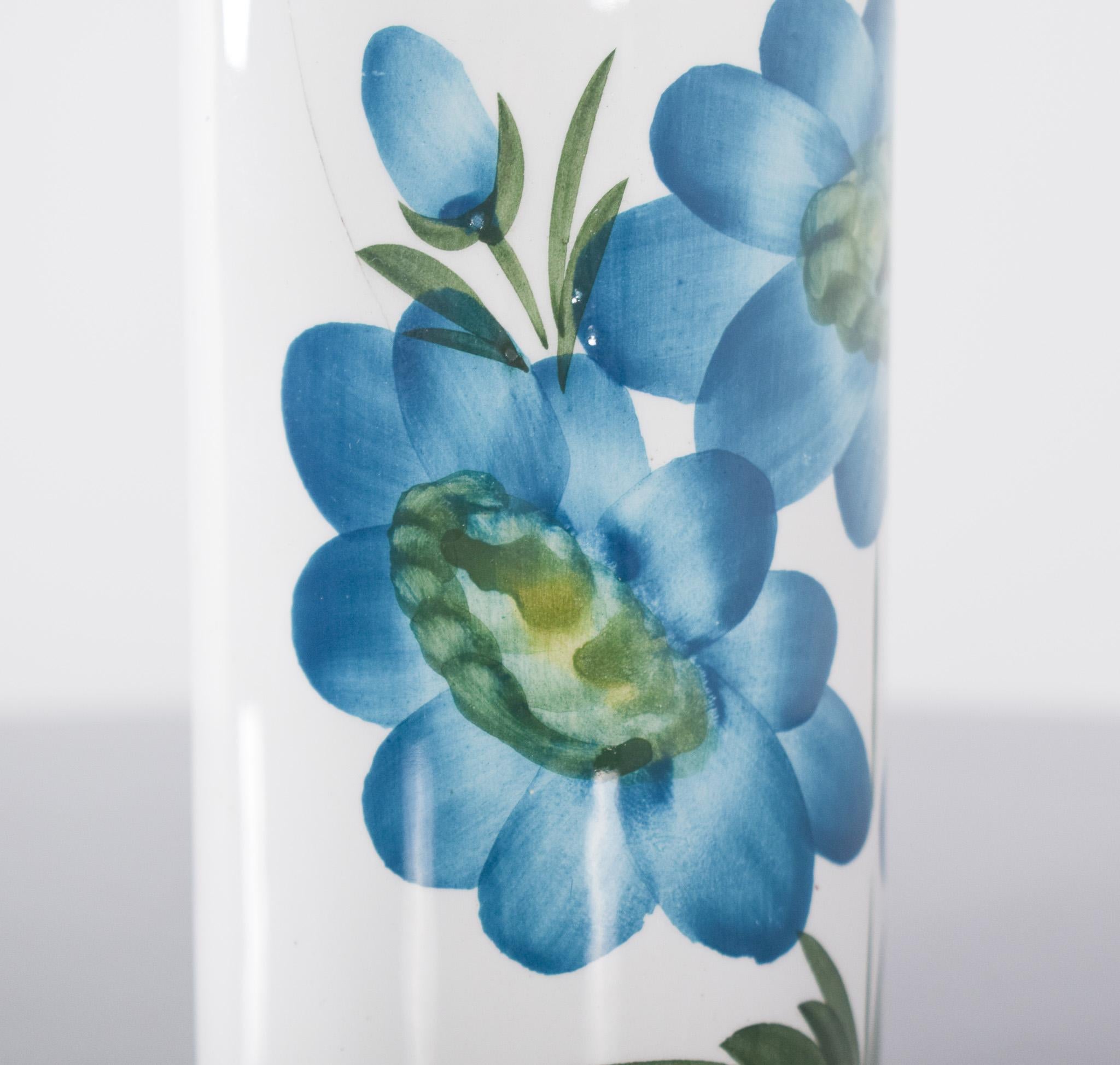Mid-Century Modern Mid-Century Small Ceramic Vase For Sale