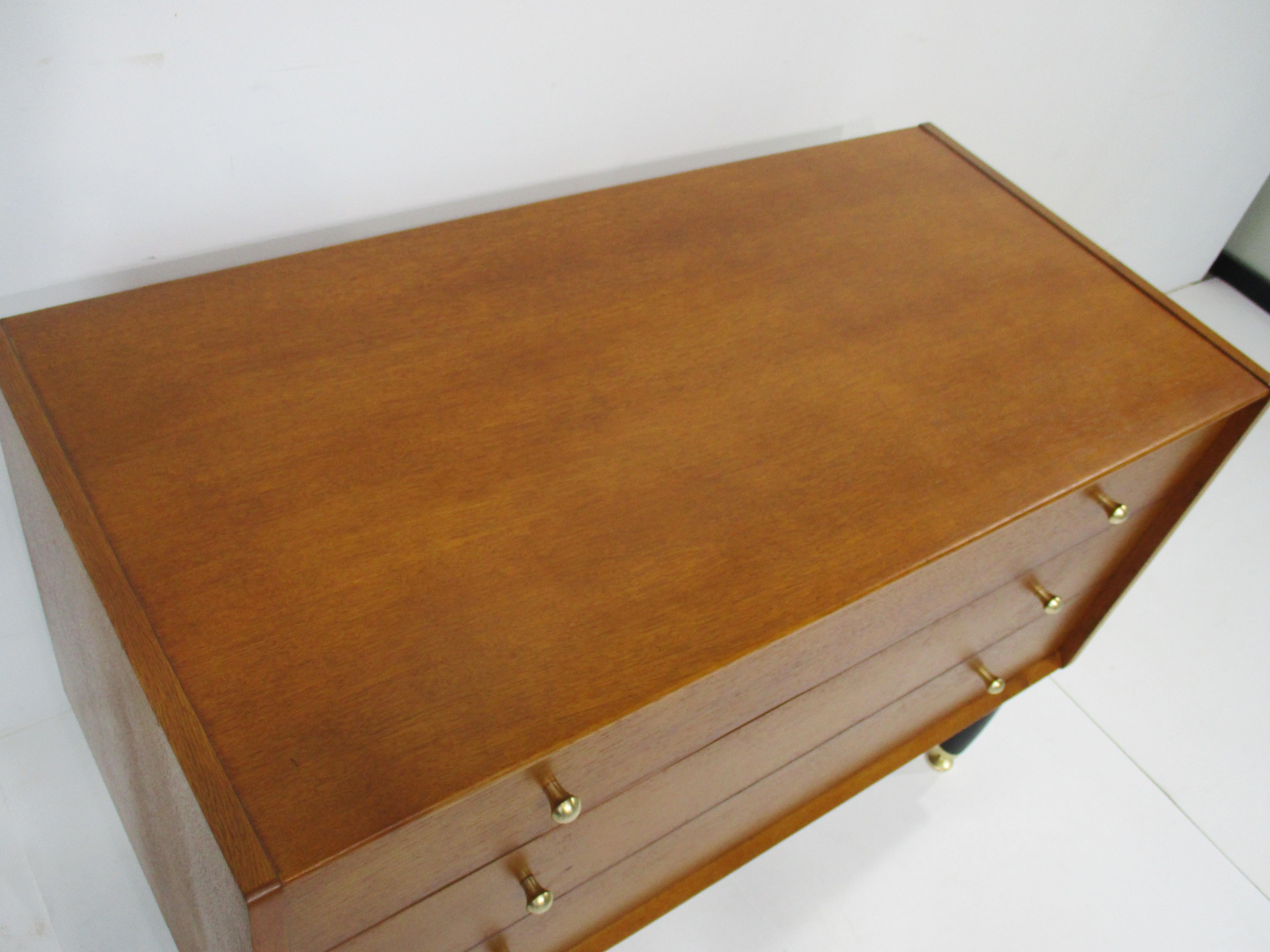 Plan G - V.B. Wilkins Mid Century Small Dresser / Chest London en vente 2
