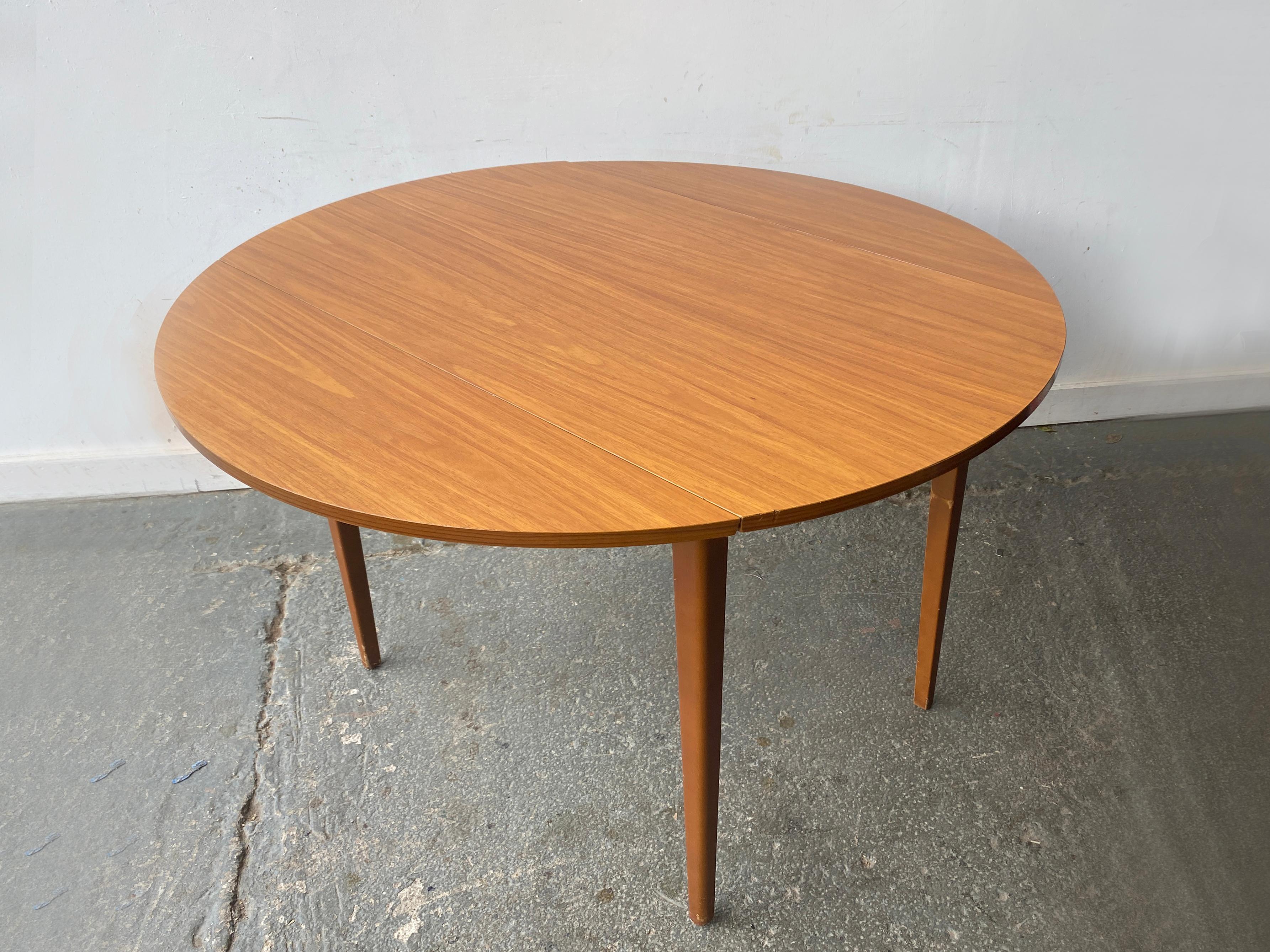 20th Century Mid-Century small drop leaf dining table with Formica top For Sale