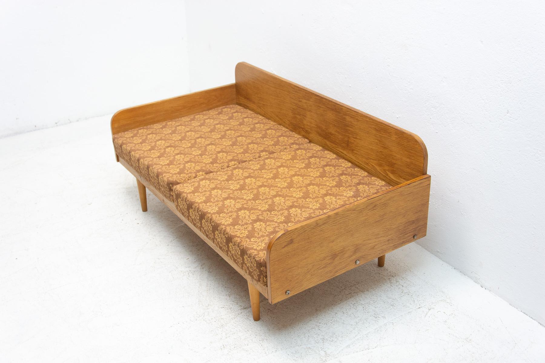 20th Century Mid-Century Small Folding Sofa by Interier Praha, 1960's, Czechoslovakia