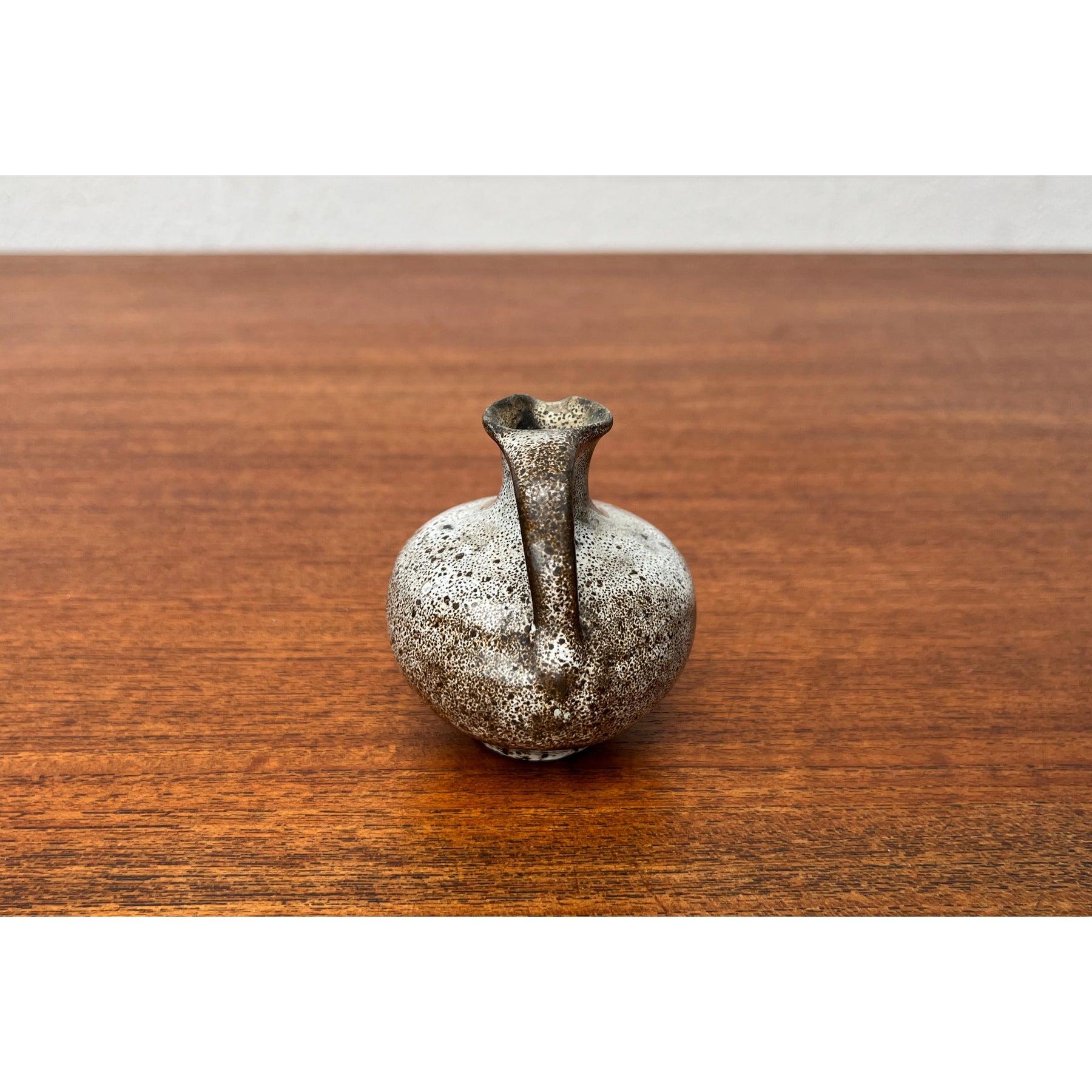 Vaso a caraffa in Studio Pottery tedesco di Janne Reckert Cordua, anni '60, metà secolo. in vendita 3