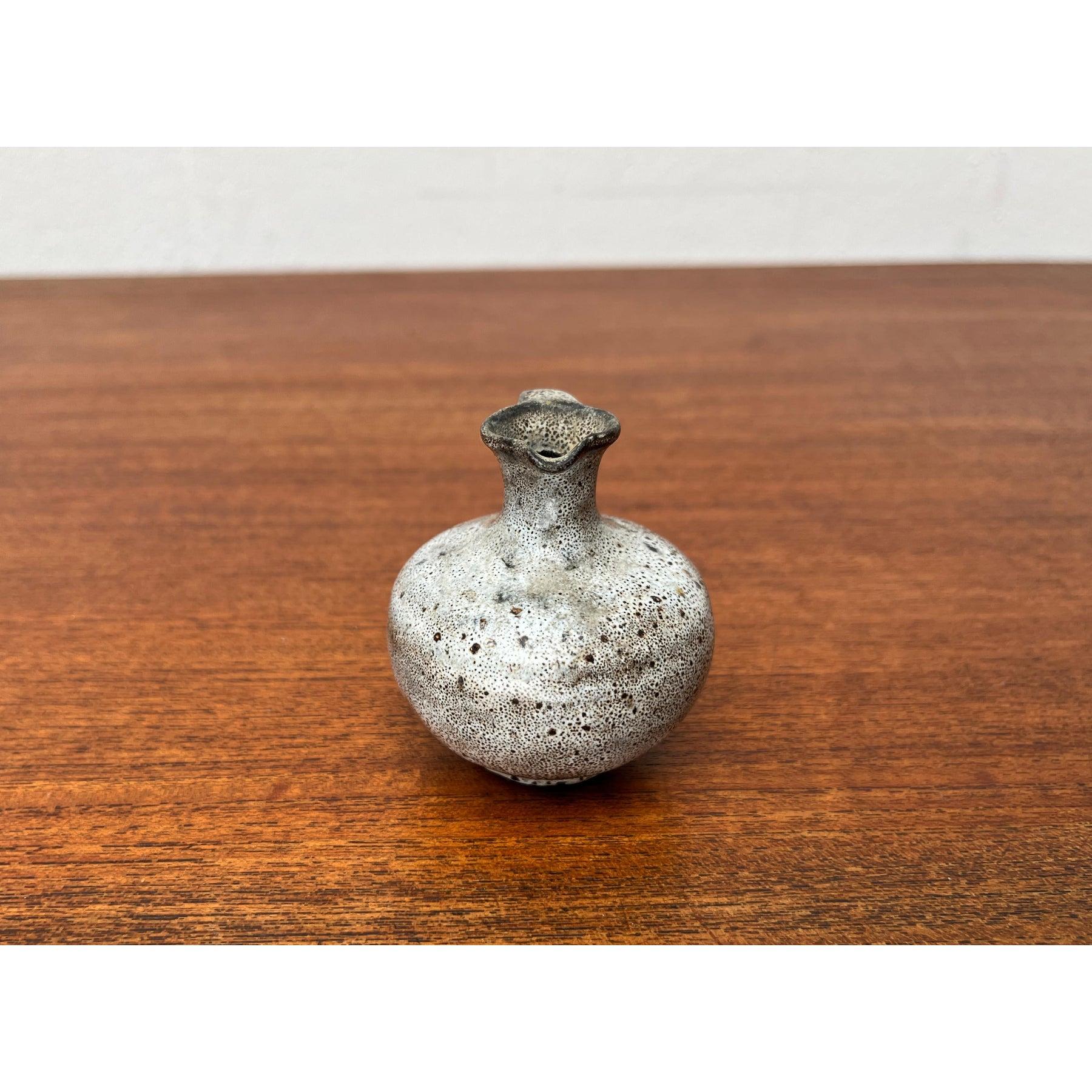 Vaso a caraffa in Studio Pottery tedesco di Janne Reckert Cordua, anni '60, metà secolo. in vendita 2