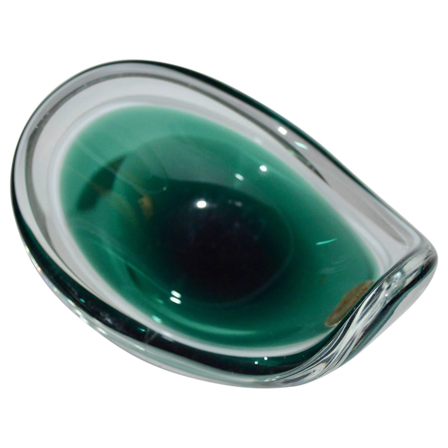 Midcentury Small Green Flygfors Trincket or Ashtray In Good Condition For Sale In Copenhagen, K