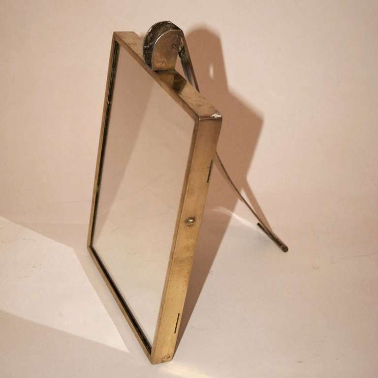 Mid-century small Italian brass Table Mirror, 1950's In Good Condition For Sale In London, GB