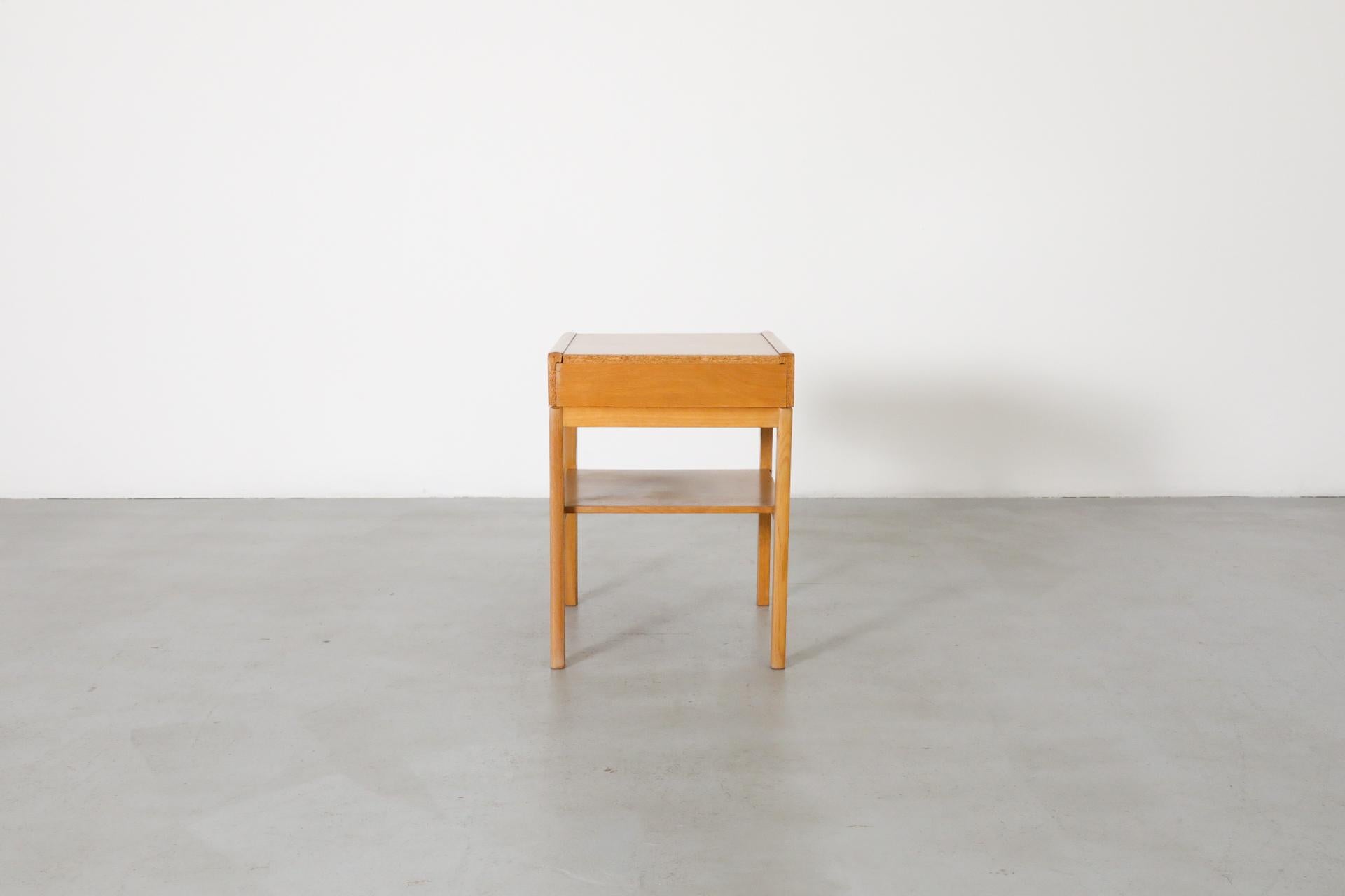 Mid-Century Small Oak Nightstand w/ Lower Shelf & Drawer with Baby Blue Bottom For Sale 2