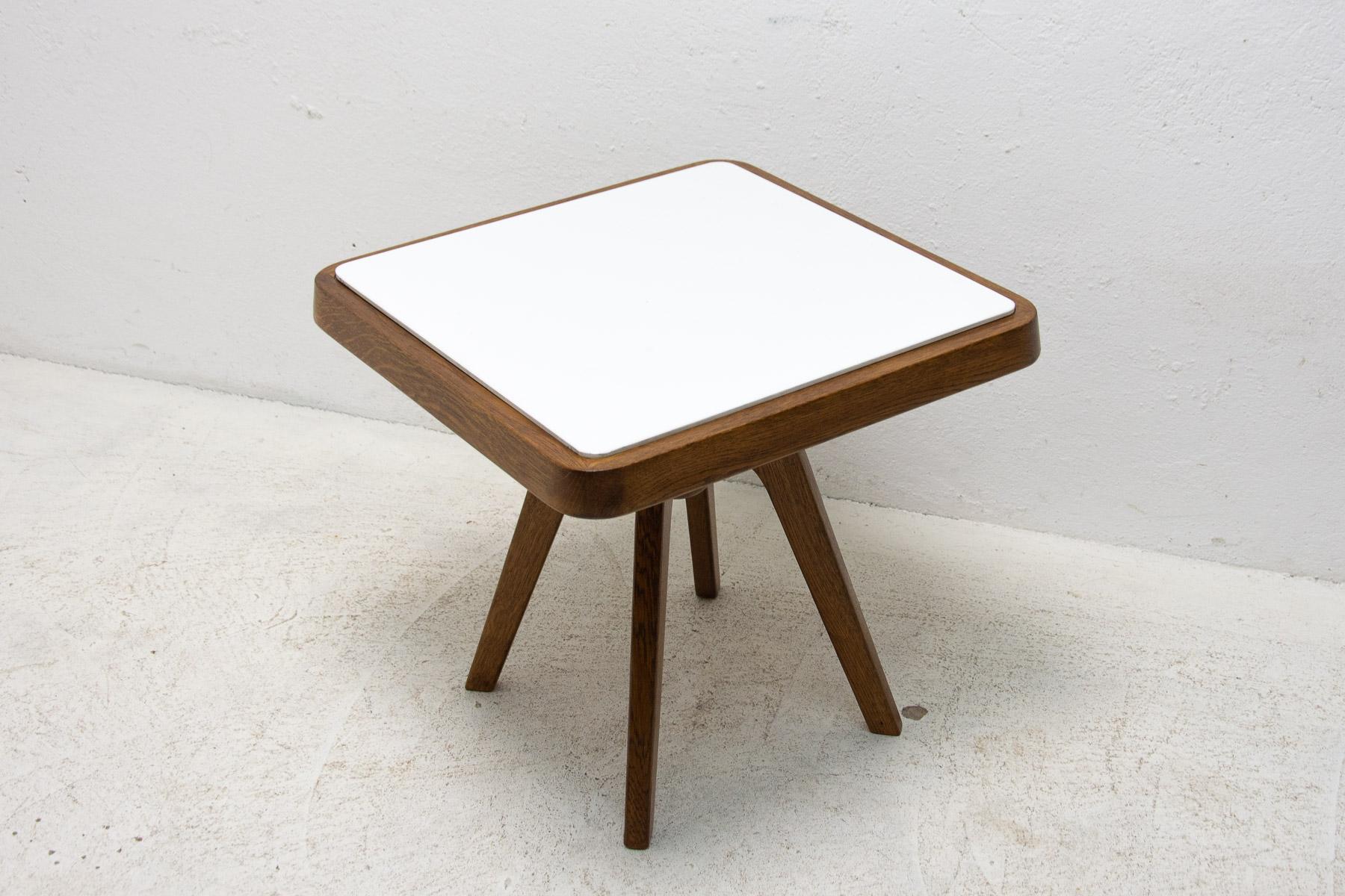 Mid Century Small Side Table or Stool by Krásna Jizba, 1960´s For Sale 7