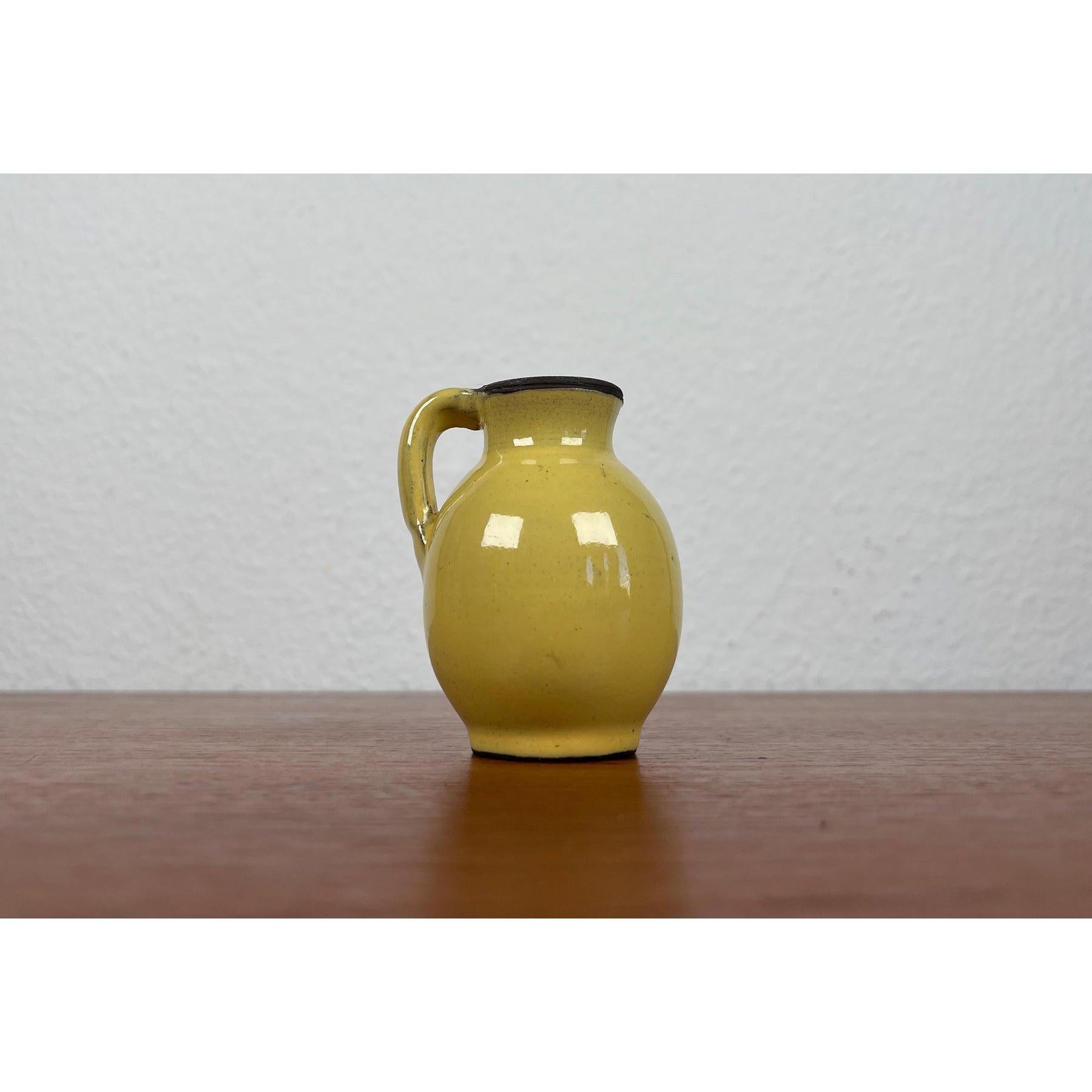 Vaso a caraffa in Studio Pottery di metà secolo di BKW Böttger Keramik Wandsbek in vendita 3