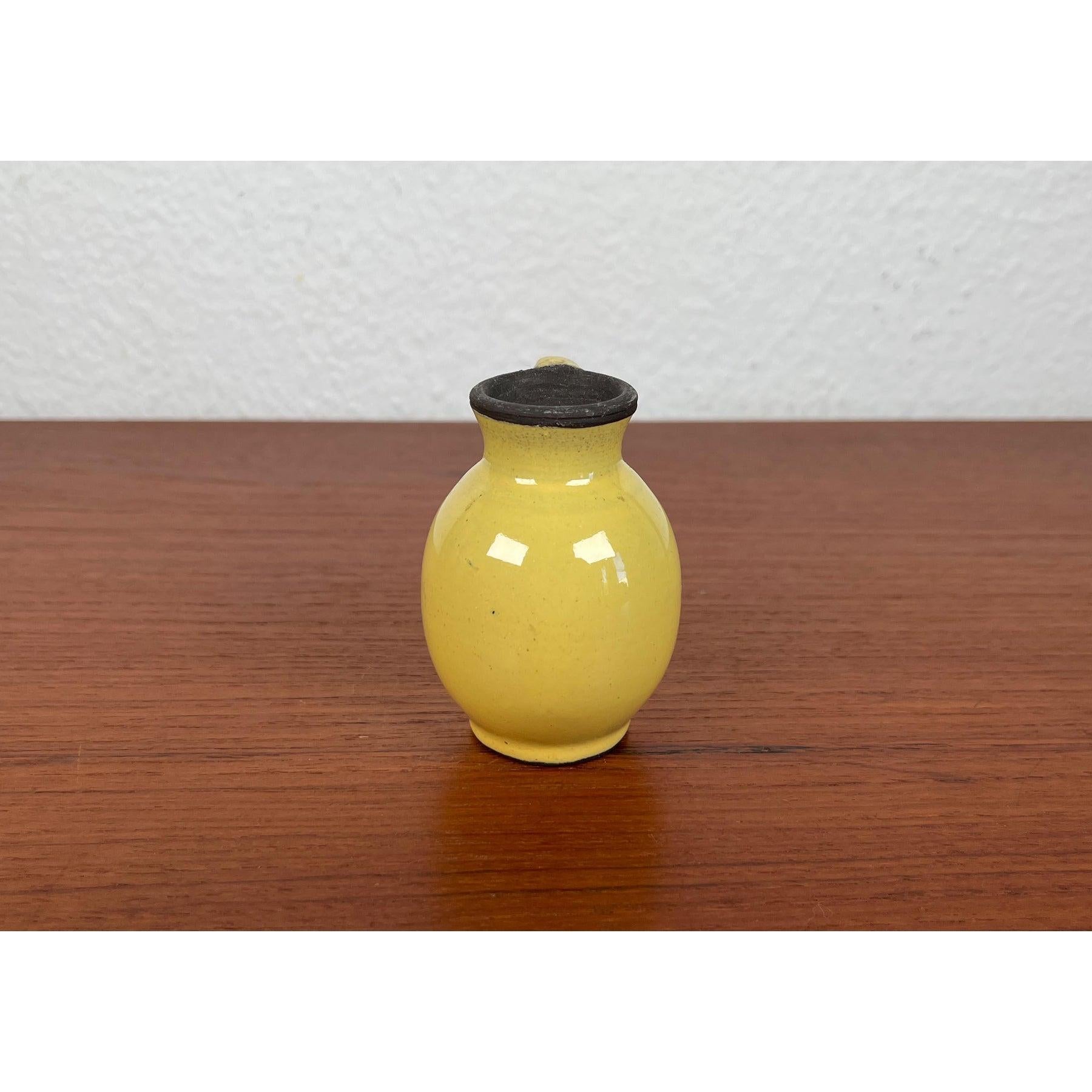 Vaso a caraffa in Studio Pottery di metà secolo di BKW Böttger Keramik Wandsbek in vendita 1