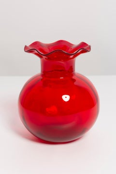 Mid-Century Small Vintage Red Vase, Poland, 1960s