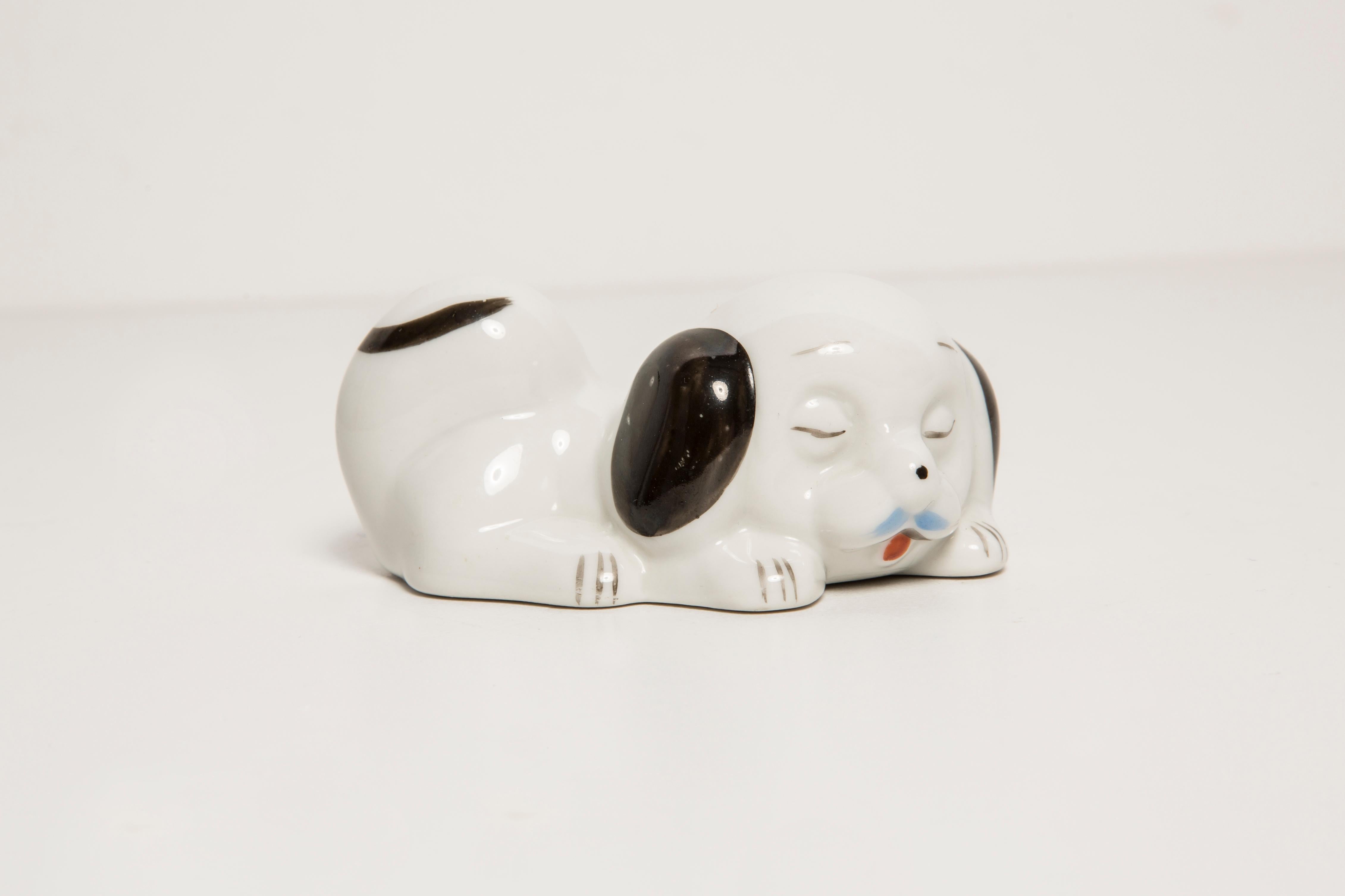 Hand-Painted Mid-Century Small White Dog Sculpture, Italy, 1960s For Sale