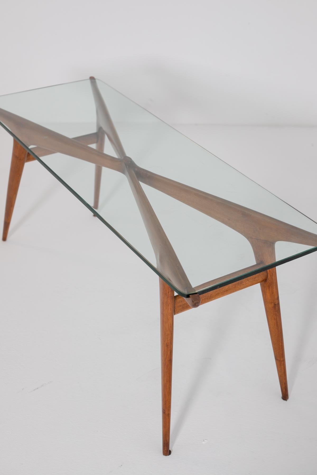 Mid-Century Smoking Table in Glass and Wood by Carlo de Carli 5