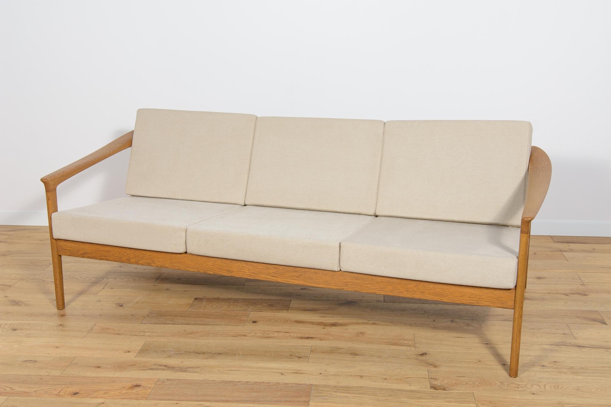 Mid Century Sofa and Armchair Monterey /5-161 by Folke Ohlsson for Bodafors. For Sale 2