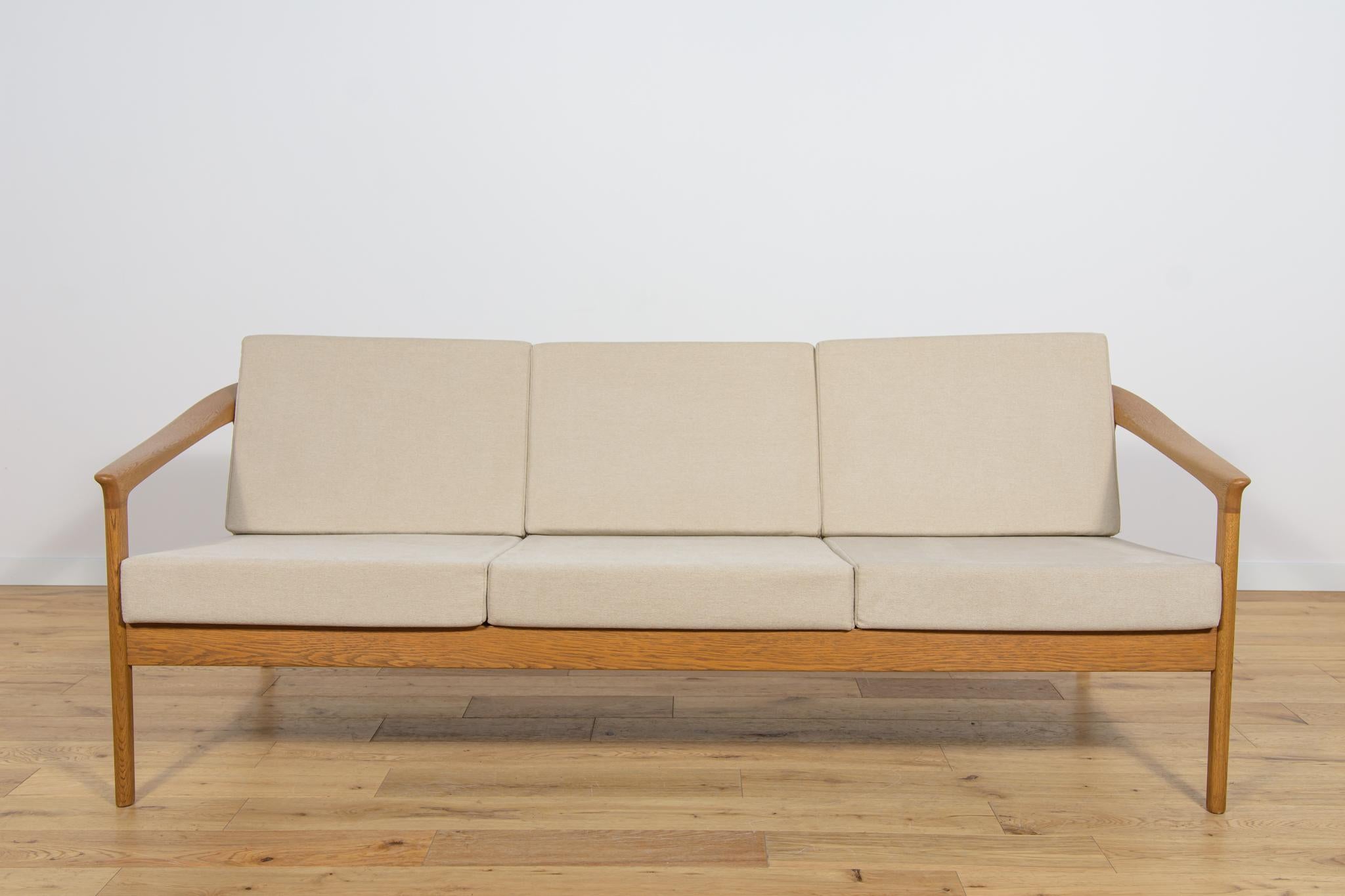 Mid Century Sofa and Armchair Monterey /5-161 by Folke Ohlsson for Bodafors. For Sale 1