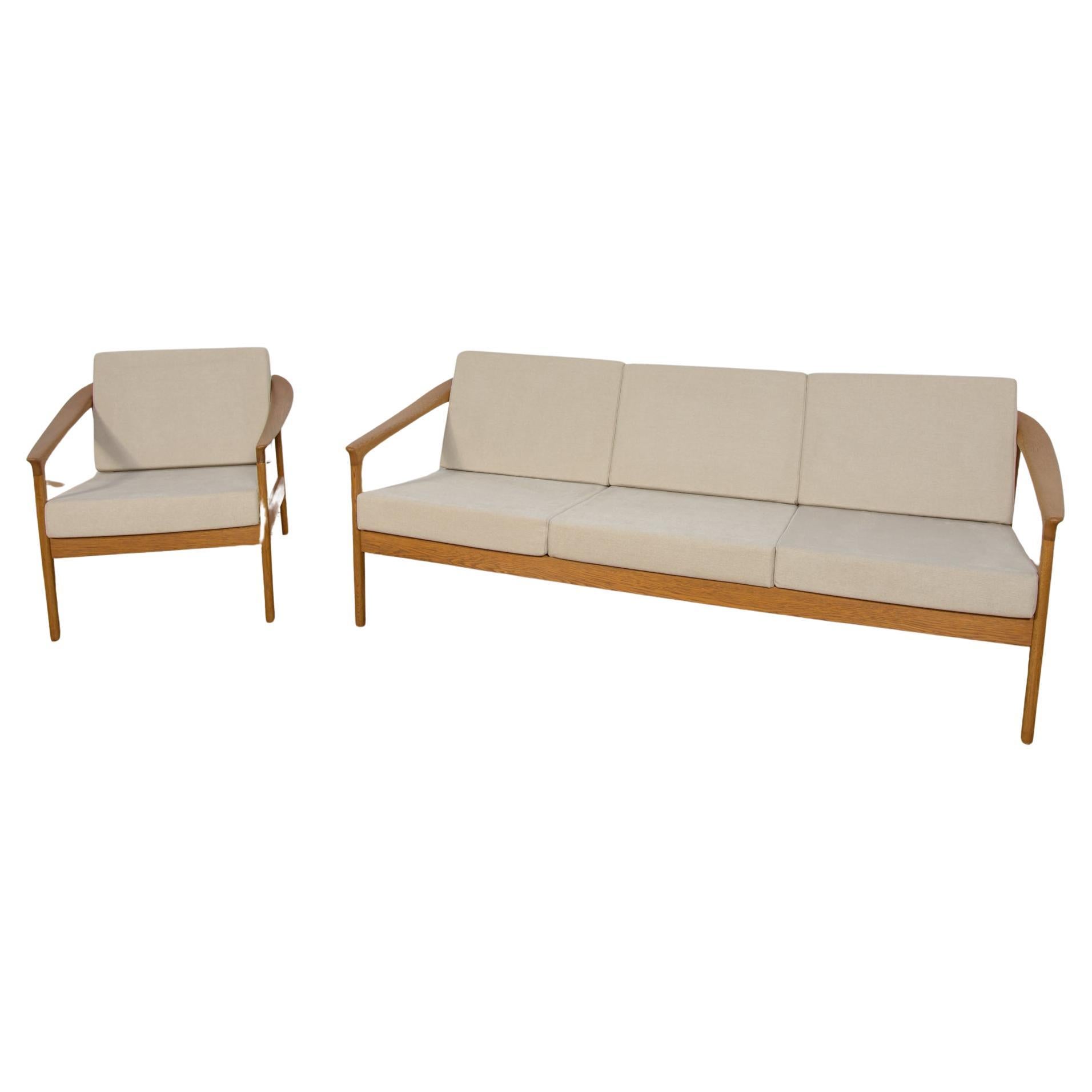 Mid Century Sofa and Armchair Monterey /5-161 by Folke Ohlsson for Bodafors. For Sale