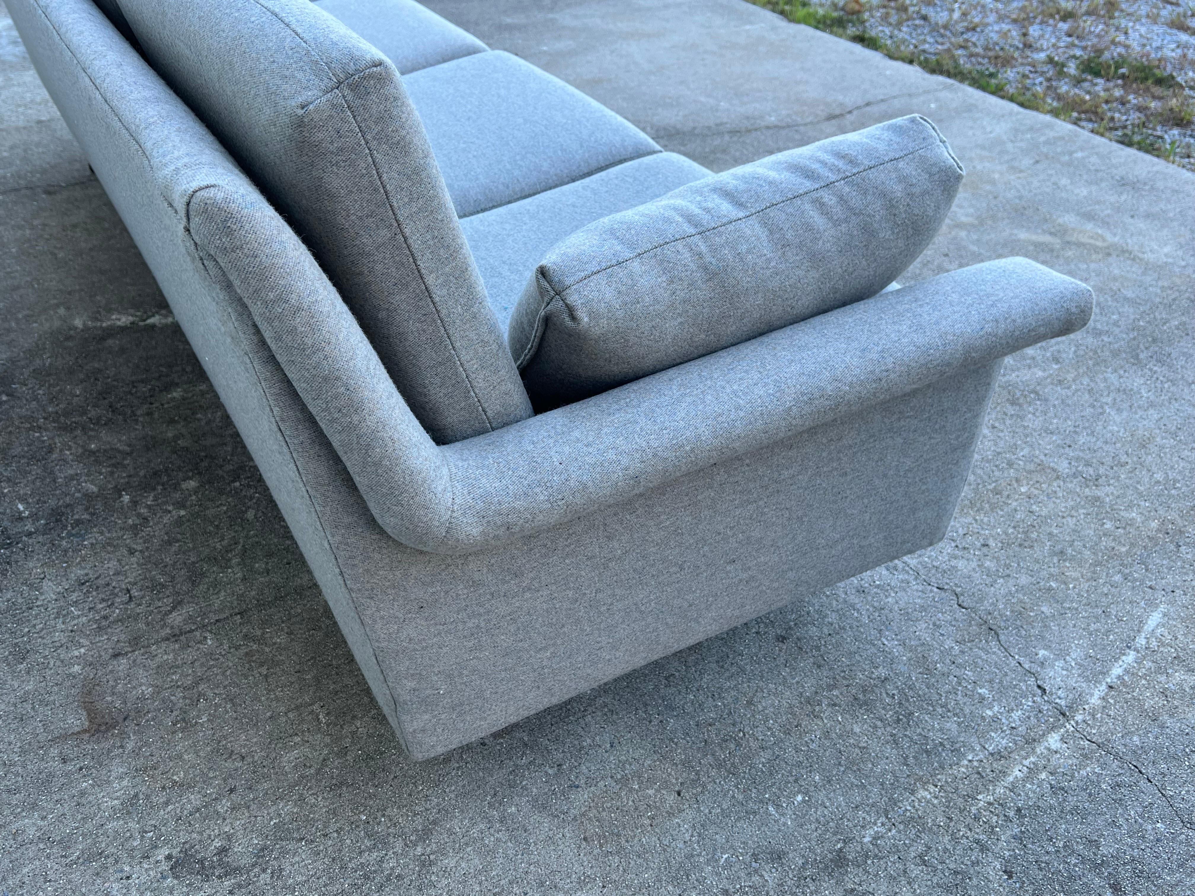Mid-20th Century Mid-Century Sofa Attributed to Milo Baughman for Thayer Coggin