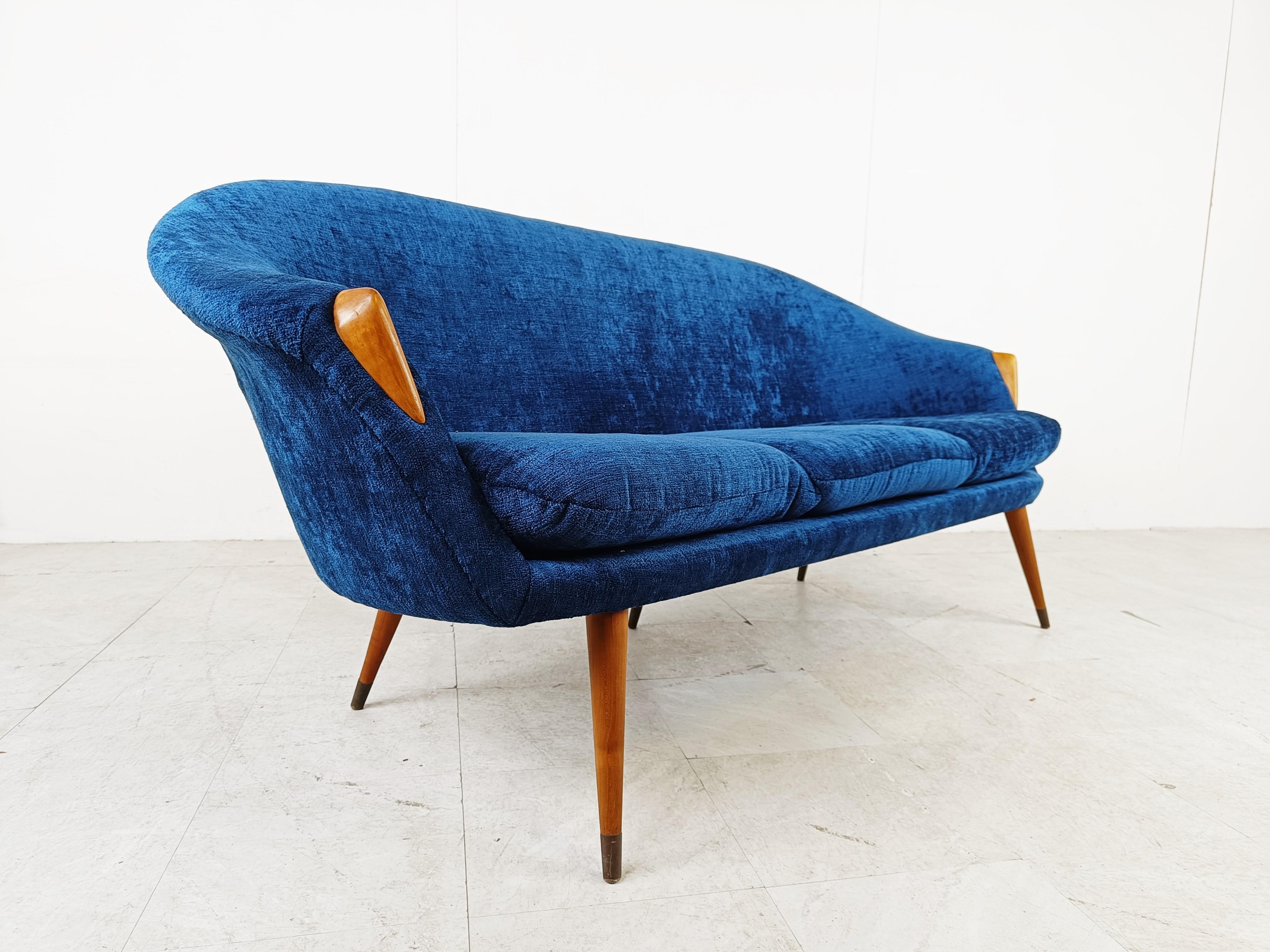 Mid-Century-Sofa, Nanna Ditzel zugeschrieben, 1950er-Jahre im Angebot 1