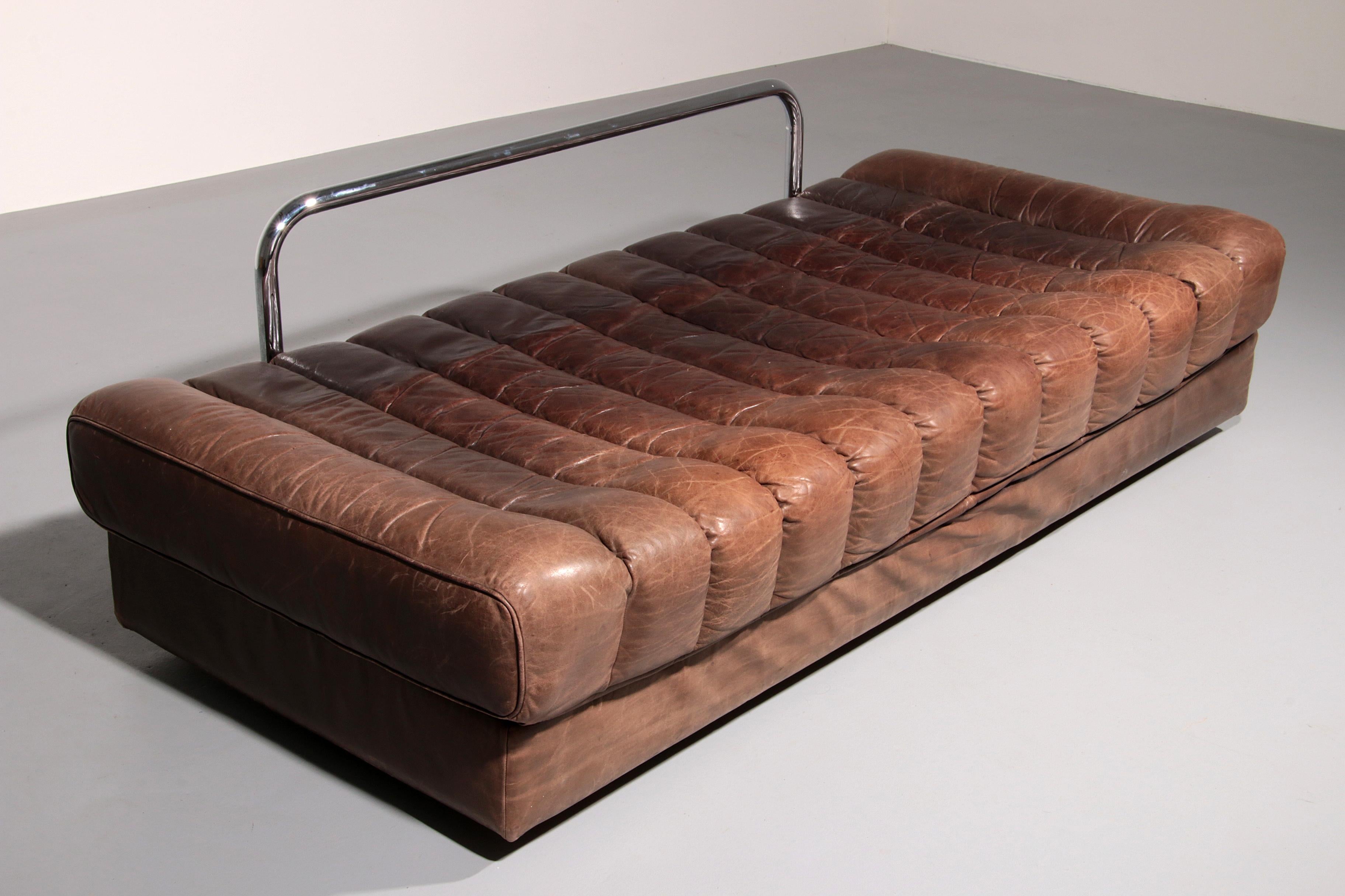 Mid century Sofa bed Ds 85 from De Sede Switzerland 1960s For Sale 5