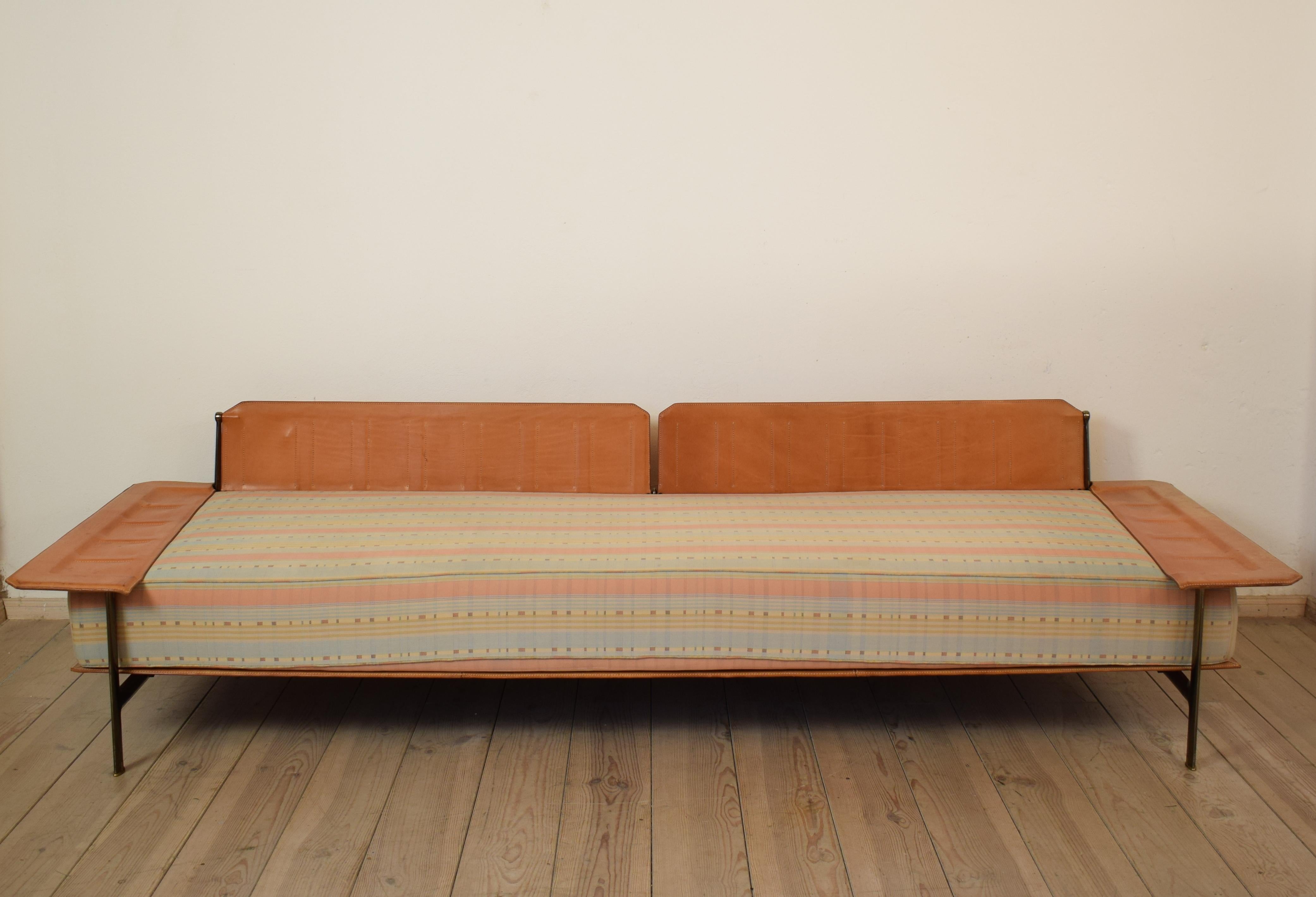 Midcentury Sofa by Antonio Citterio and Paolo Nava, Model Diesis for B&B In Good Condition In Berlin, DE