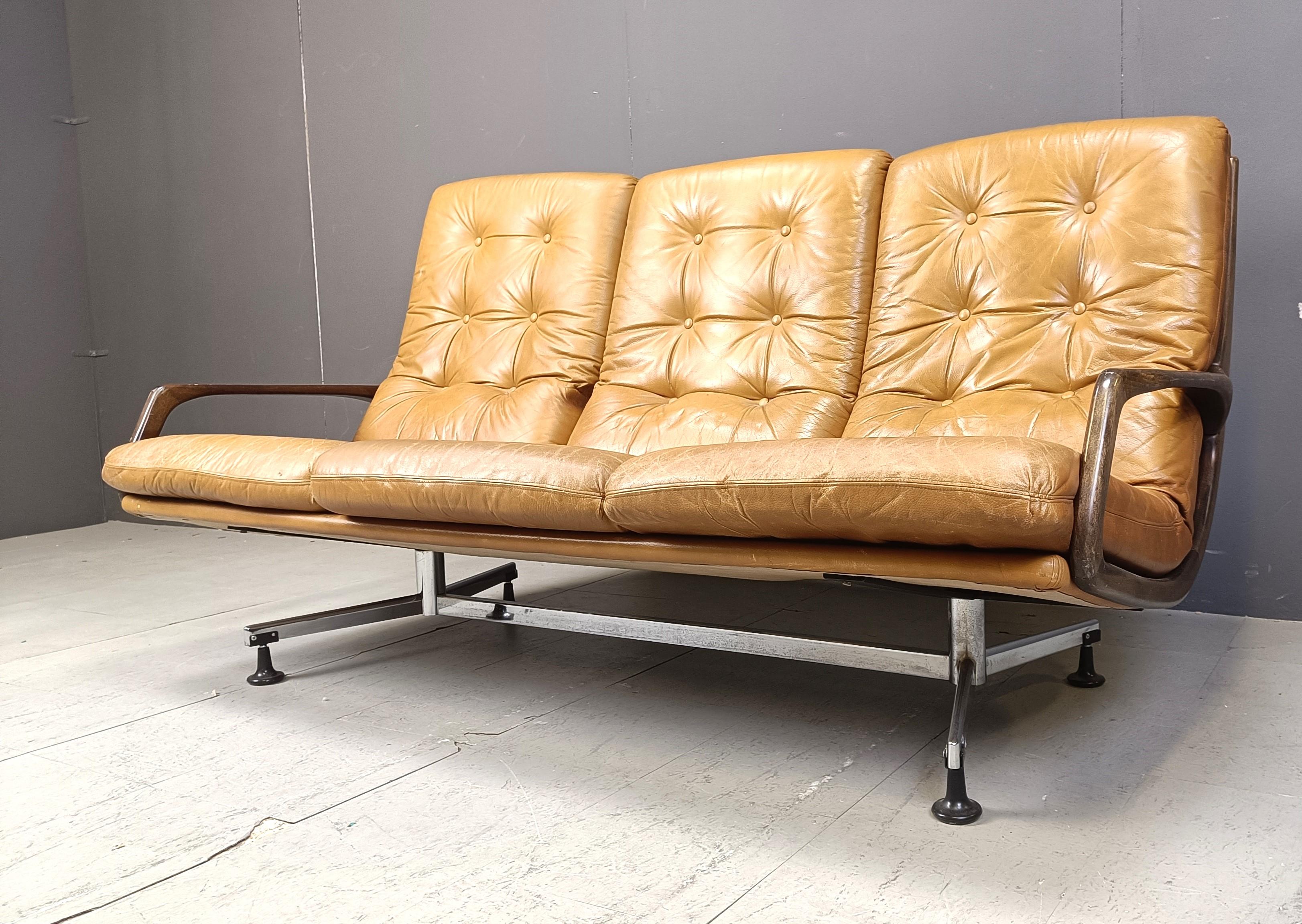 Mid century sofa by Eugen Schmidt for Soloform, 1960s In Good Condition In Leuven, Vlaams Gewest