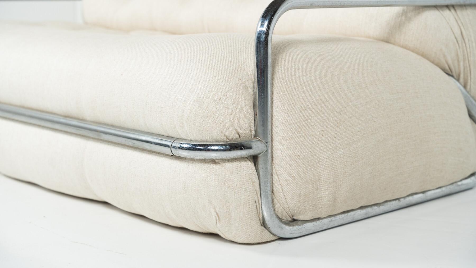 Canapé du milieu du siècle par Mario Sabot, Italie, 1970 - New Upholstery en vente 2