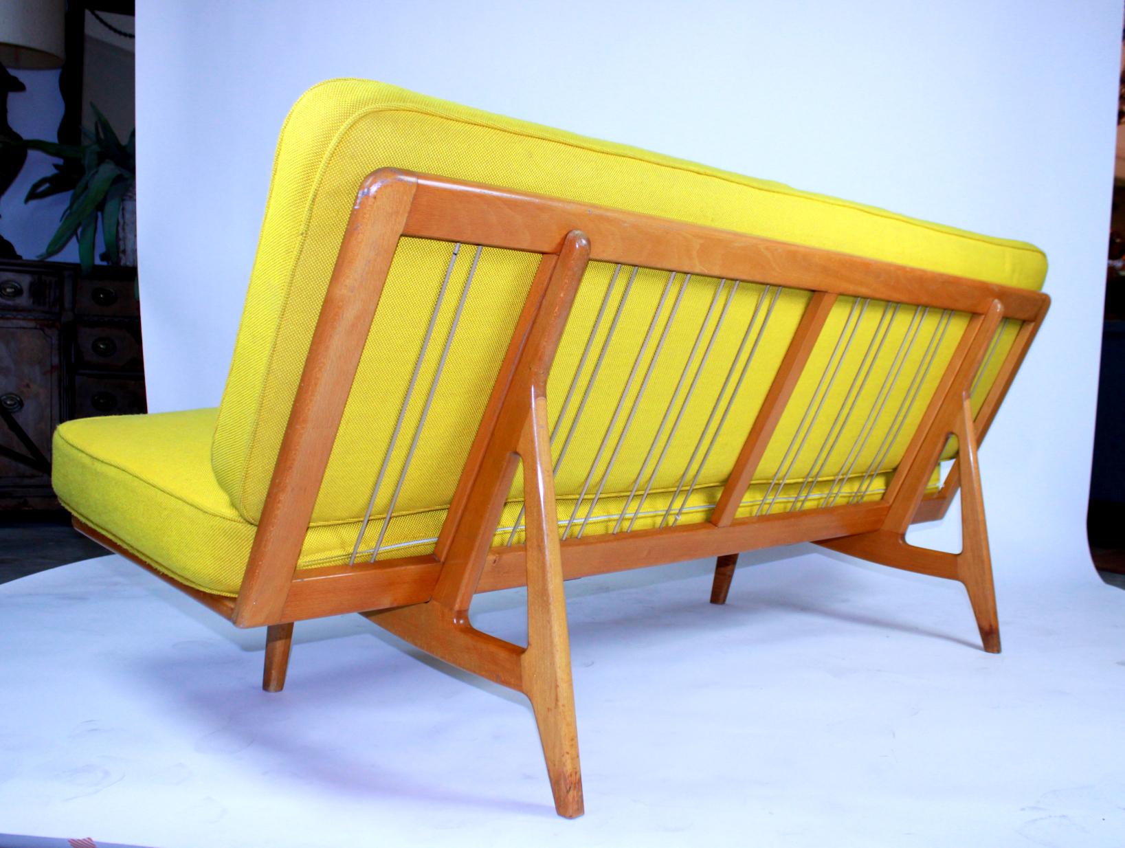 Mid Century Sofa von Peter Hvidt & Orla Mølgaard-Nielsen für France & Daverkosen im Zustand „Gut“ im Angebot in Las Vegas, NV