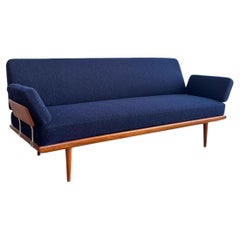 Sofá de mediados de siglo, Daybed Minerva de Peter Hvidt & Orla Mølgaard-Nielsen, años 50