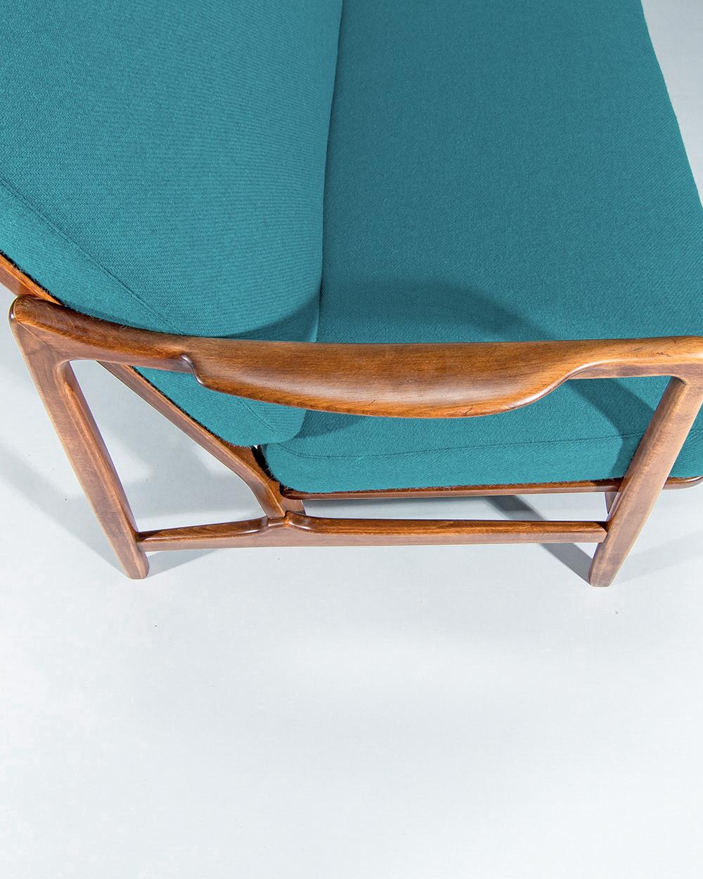 Mid-20th Century Mid Century Sofa in Beech & Wool Designed by Tove & Edvard Kindt Larsen, Danish