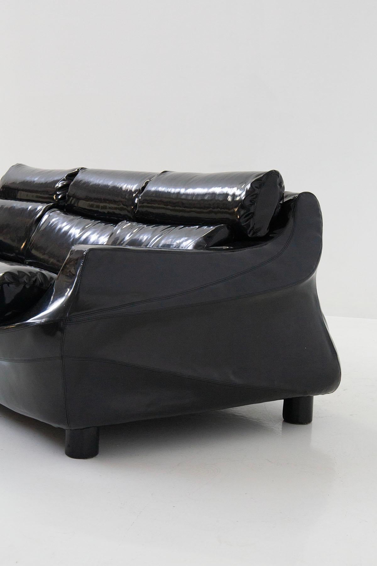 Wood Mid-Century Sofa in black latex by Stasis Salotti