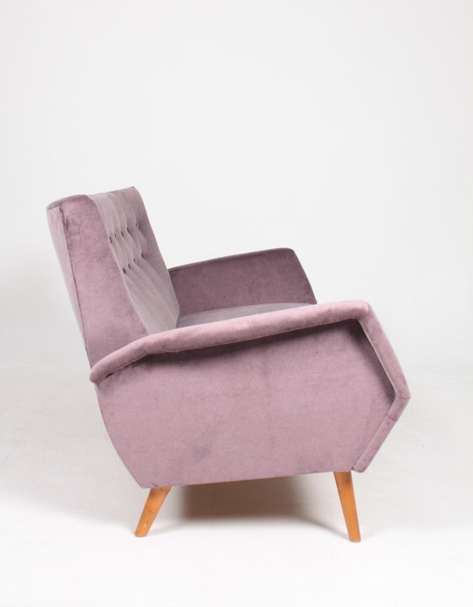 Fabric Midcentury Sofa in French Velvet by Gio Ponti, Italy, Modern Design, 1950s