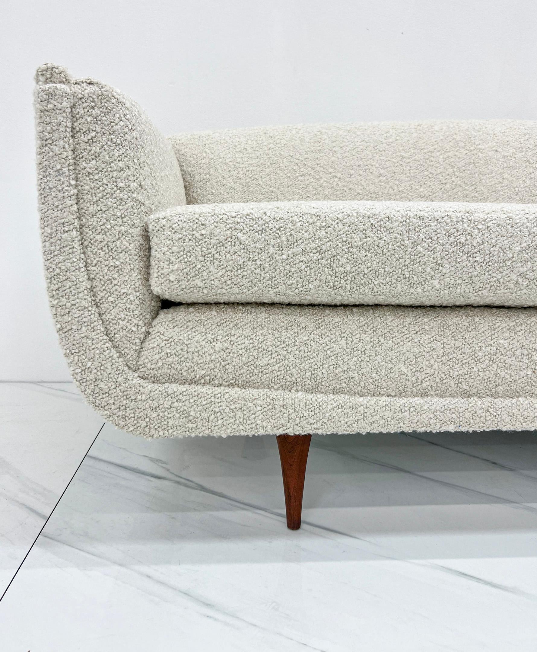 Mid-Century Sofa in Oatmeal Belgian Boucle Attributed to William Hinn In Good Condition In Culver City, CA