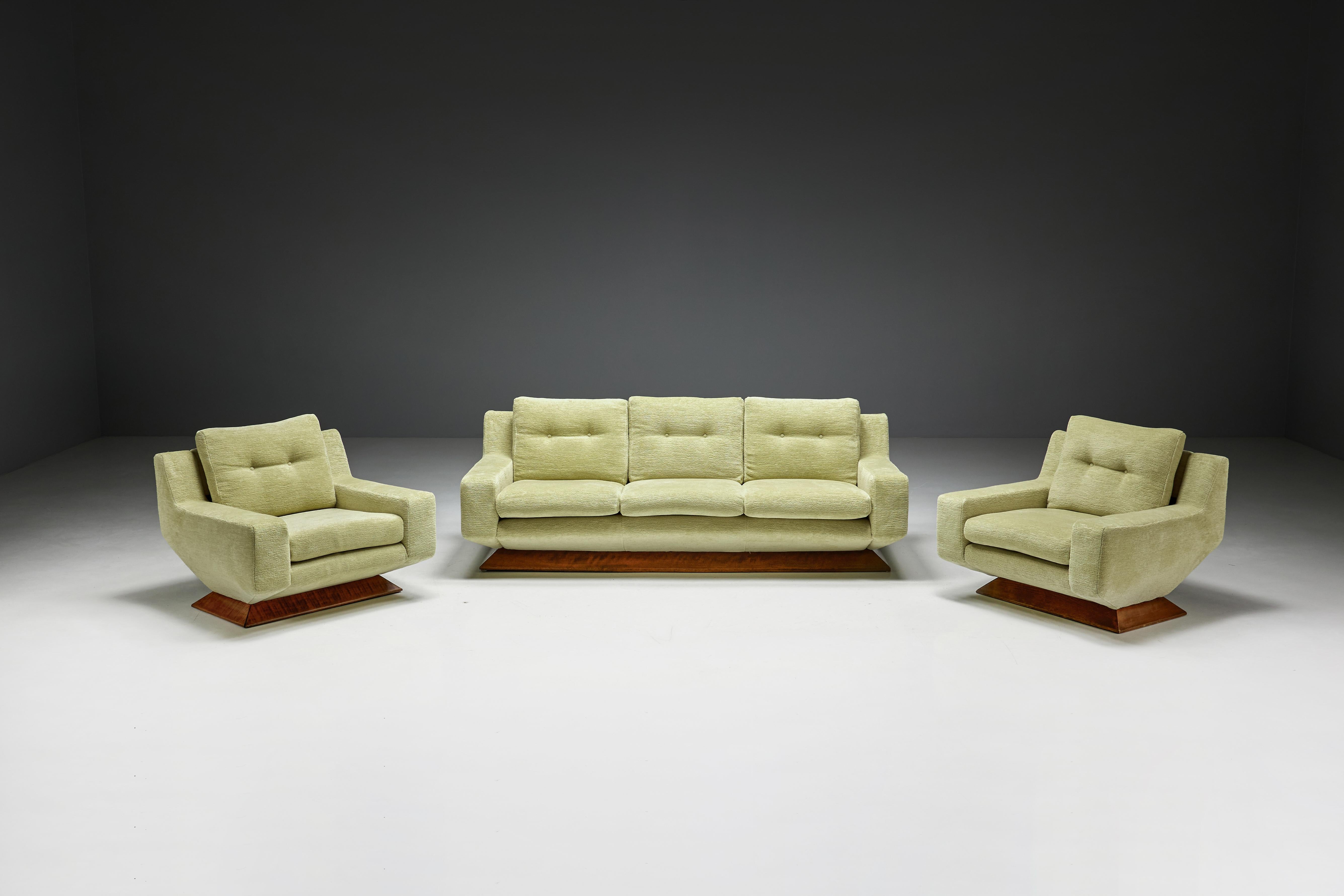 Mid-Century Sofa in Pierre Frey Chenille, Italy, 1960s For Sale 2