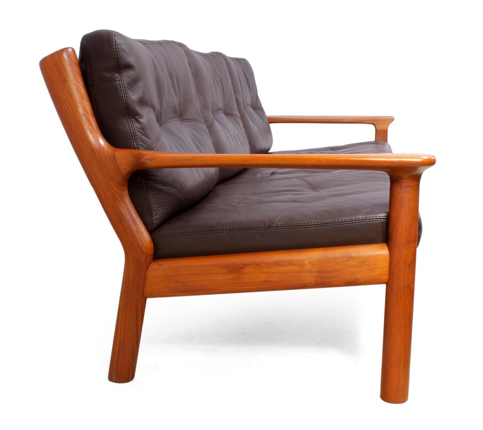 Midcentury Sofa in Teak and Leather by Glostrop 3