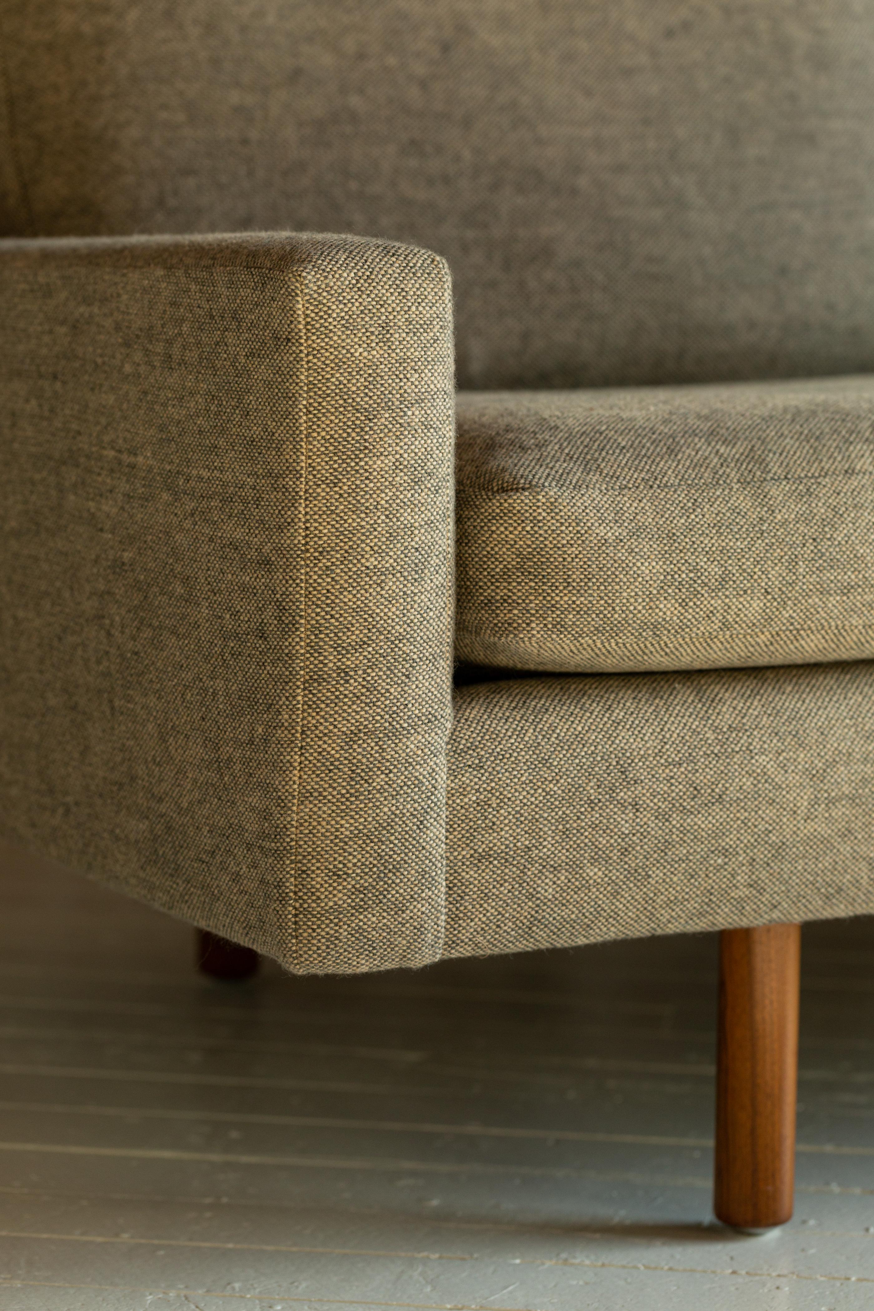 Divano di metà secolo nello stile di Harvey Probber In condizioni buone in vendita a Bantam, CT