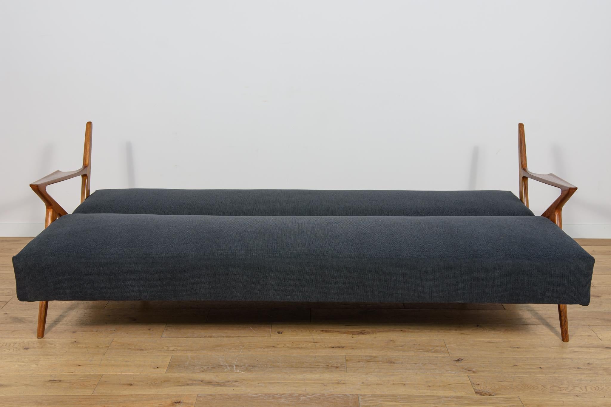 Mid-Century Sofa Model Z-Sofa by Poul Jensen for Selig, Denmark, 1960s In Excellent Condition For Sale In GNIEZNO, 30