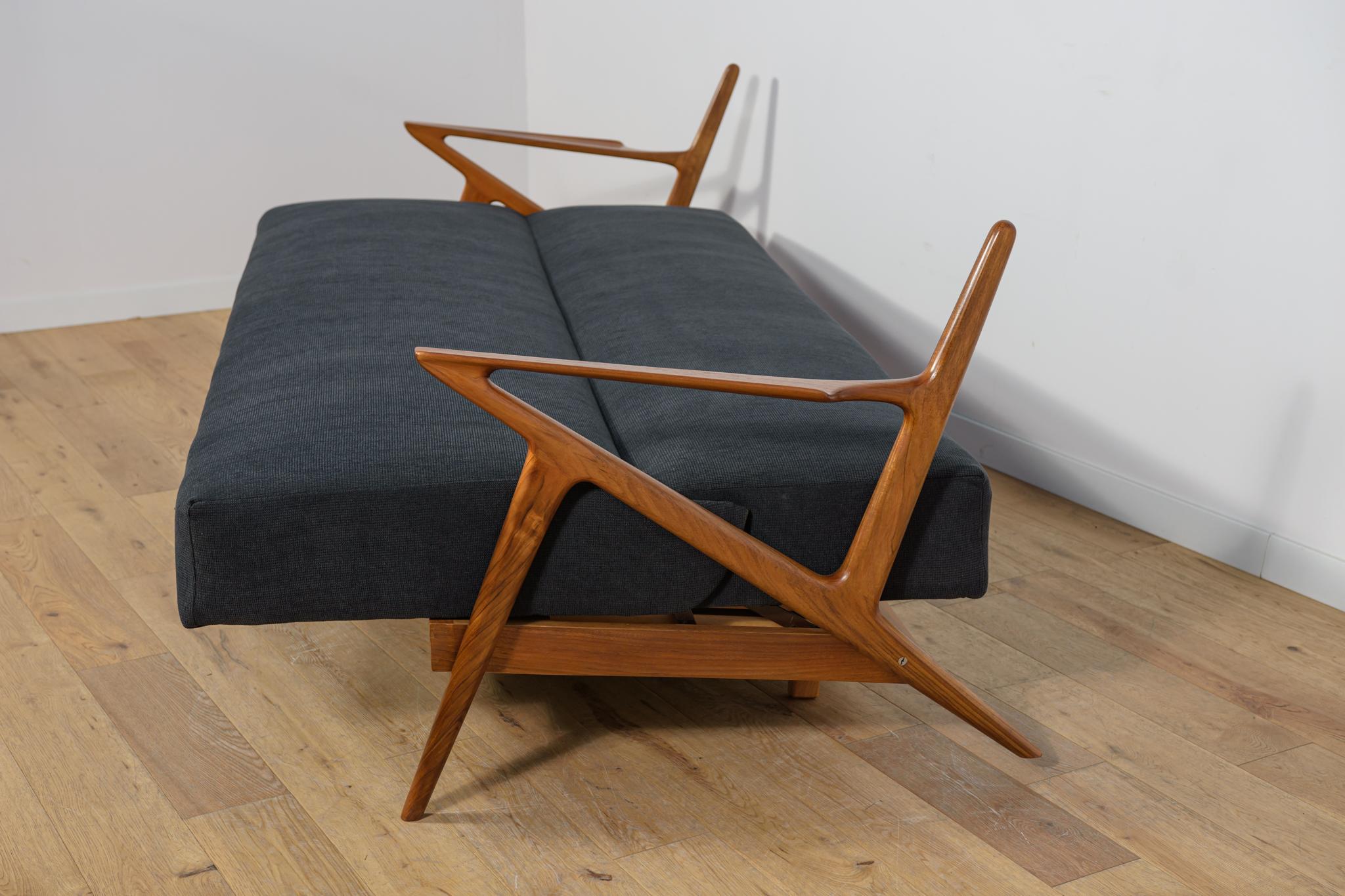 Mid-Century Sofa Model Z-Sofa by Poul Jensen for Selig, Denmark, 1960s For Sale 1