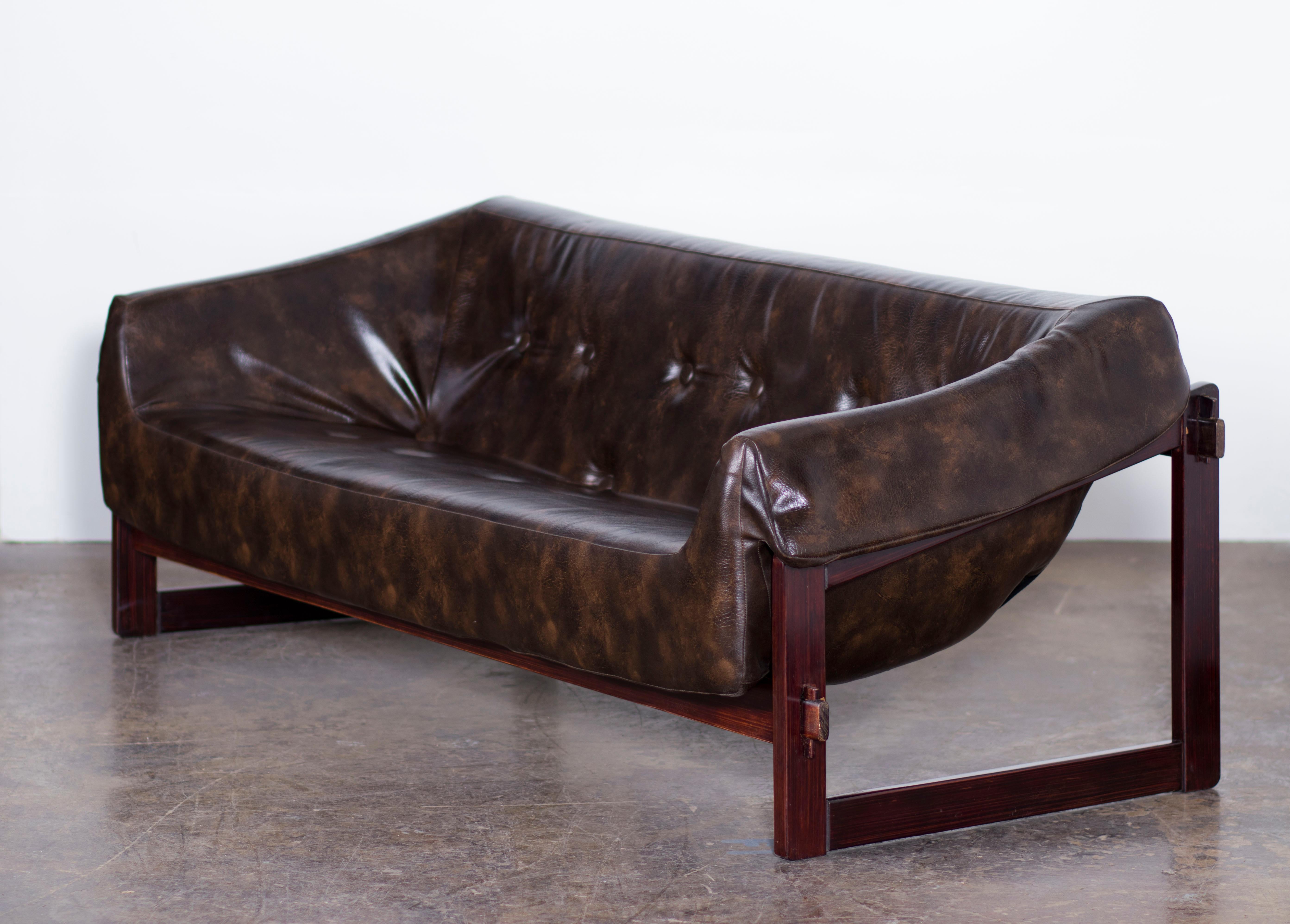 Mid-Century Modern Midcentury Sofa MP-91 by Percival Lafer, 1960s For Sale